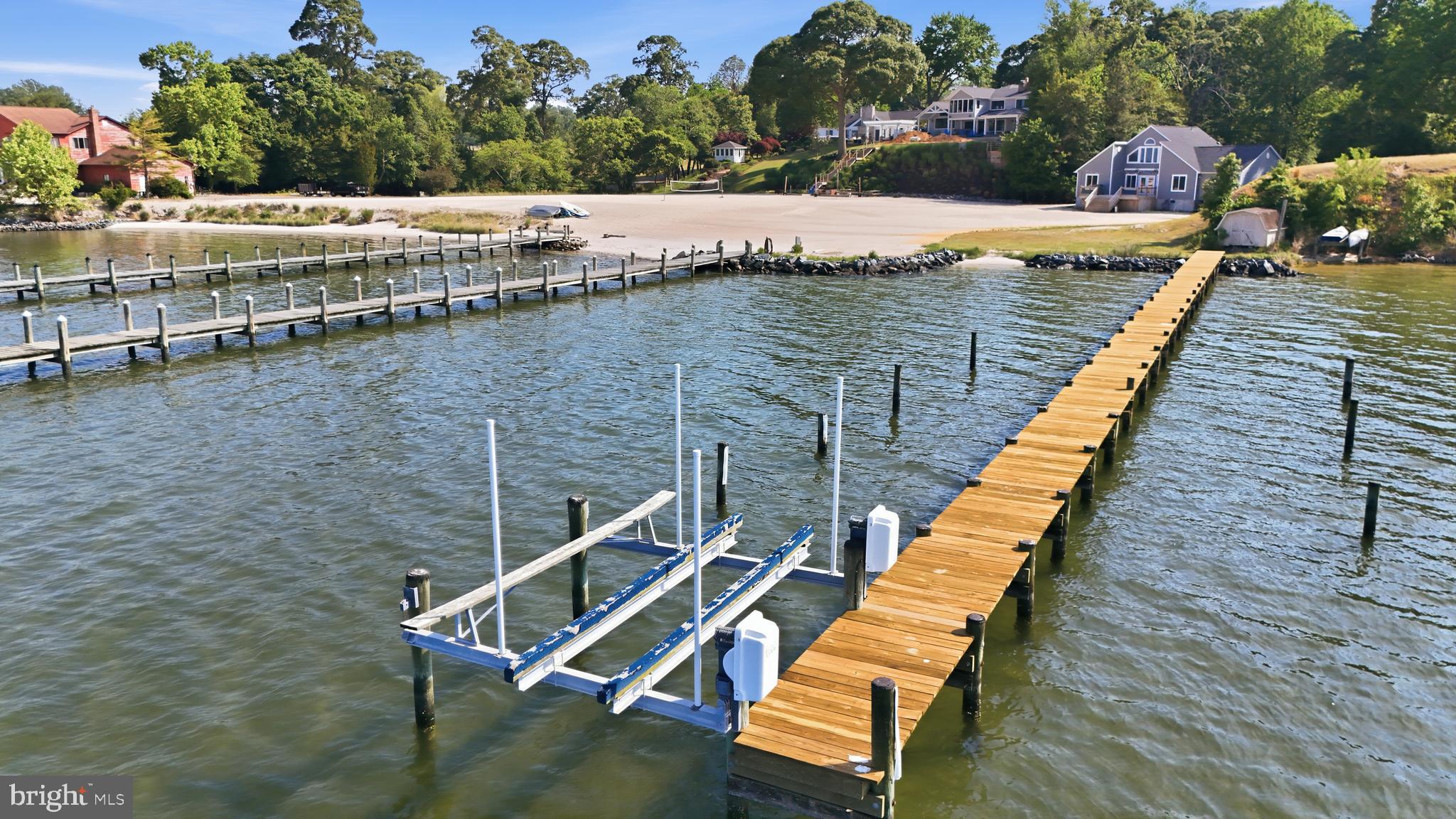 TOWN CREEK - Residential