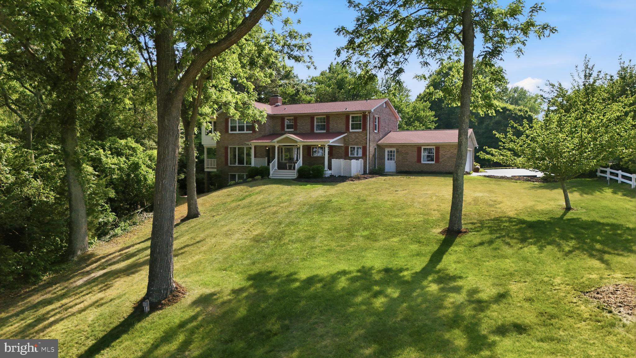 TOWN CREEK - Residential