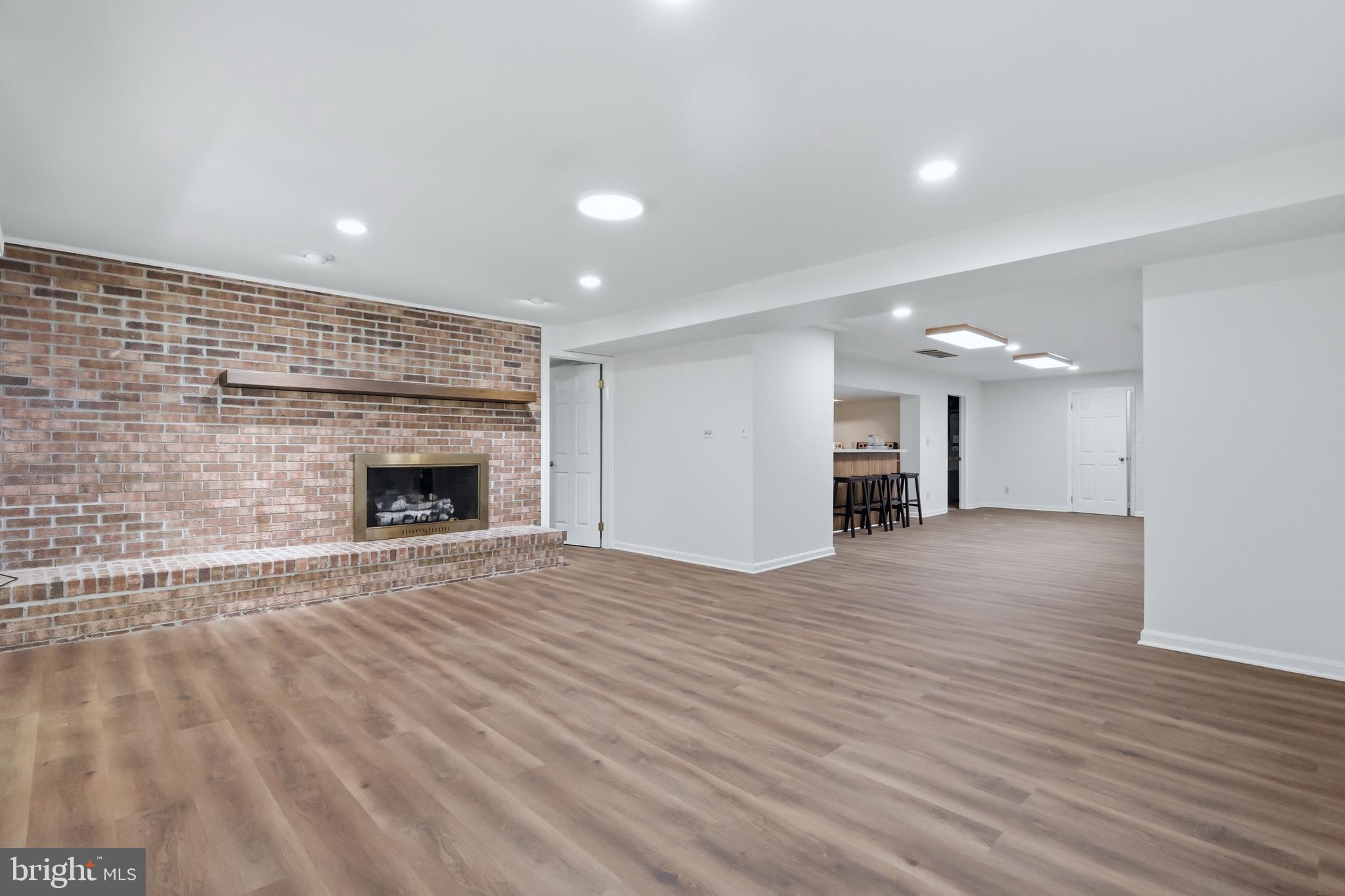 TOWN CREEK - Residential