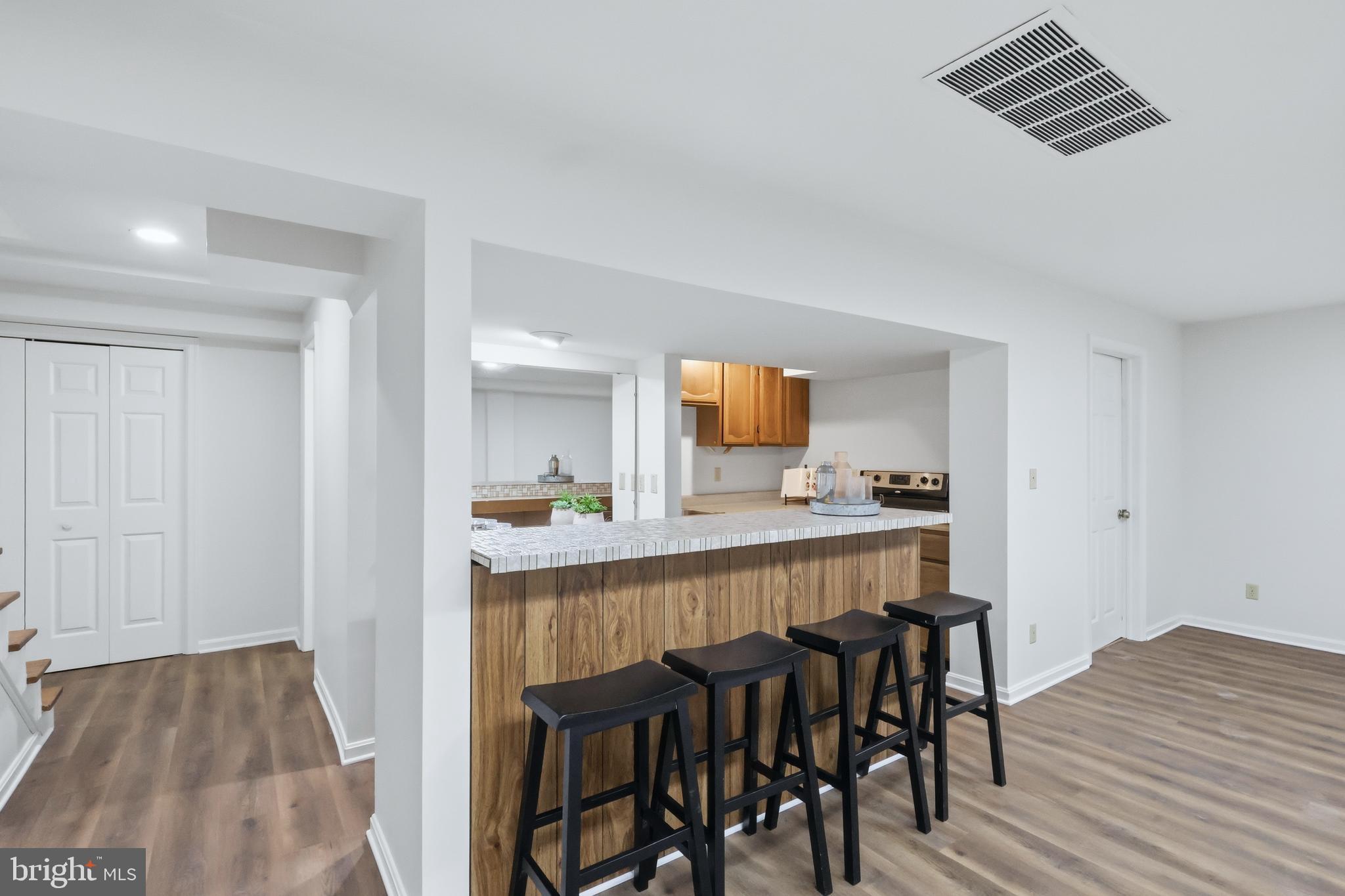 TOWN CREEK - Residential