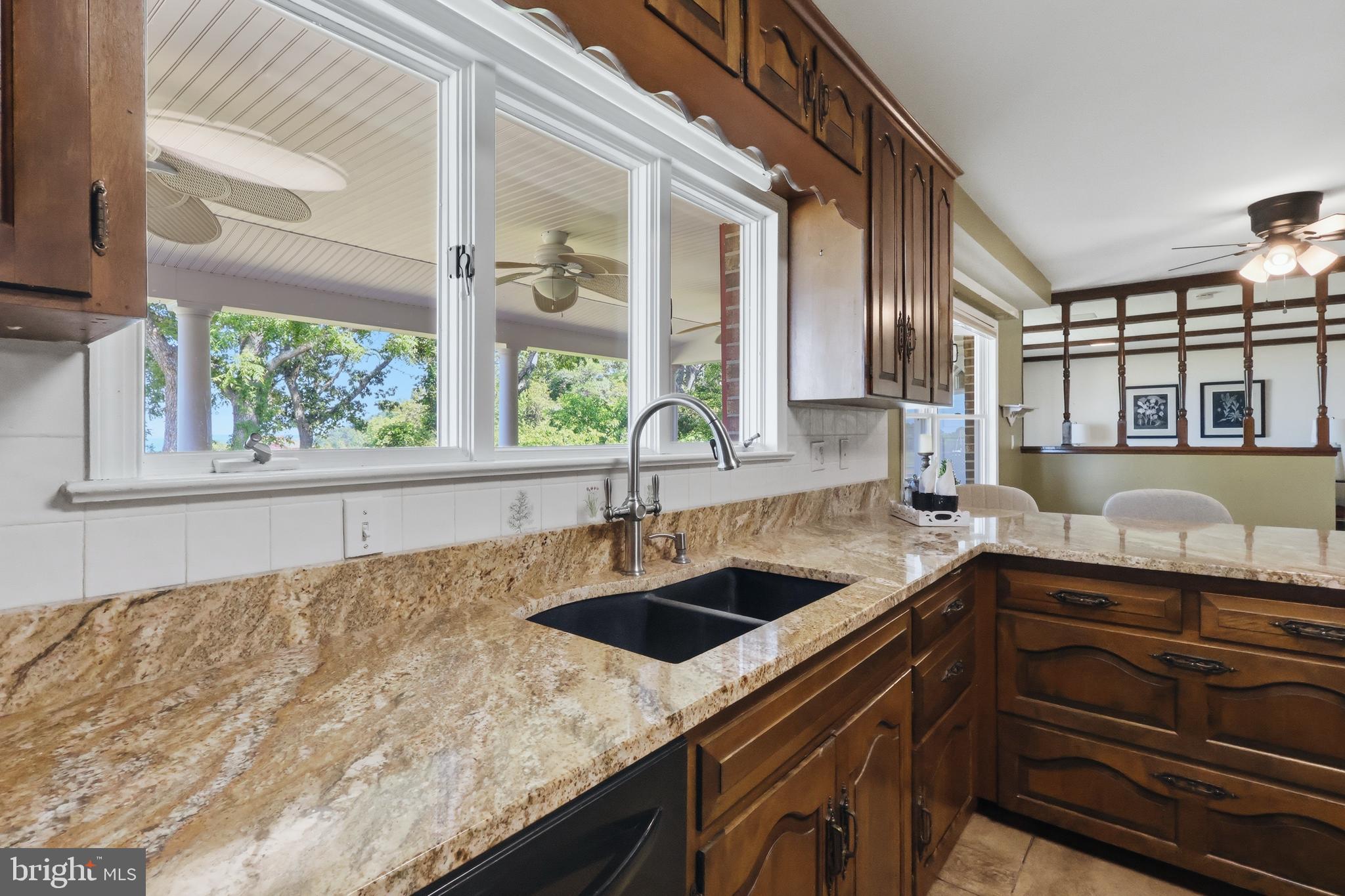 TOWN CREEK - Residential