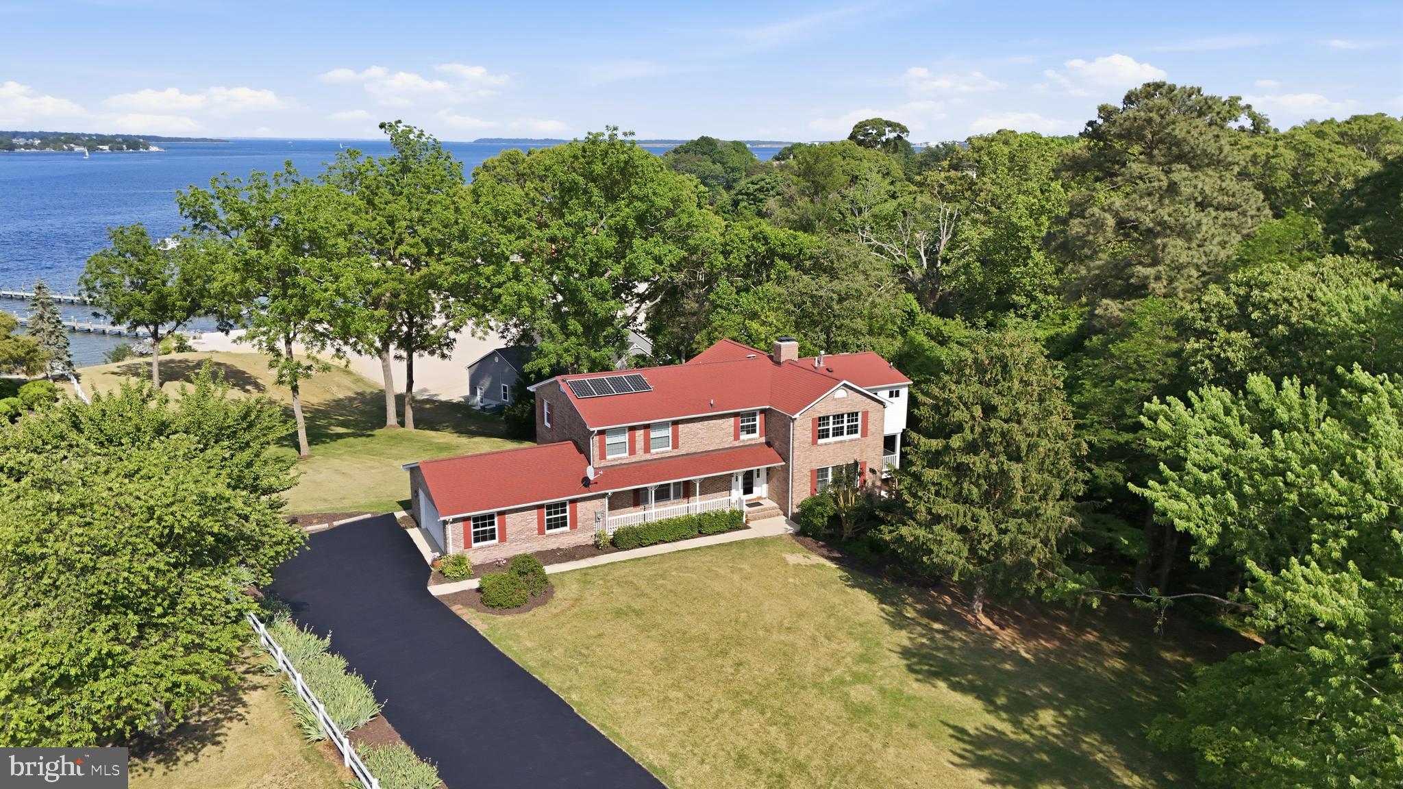 TOWN CREEK - Residential