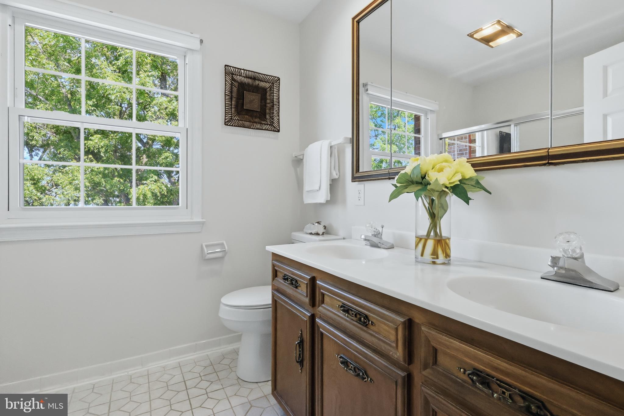TOWN CREEK - Residential