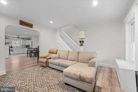 Townhouse For Sale - 1009 Queen Street<br/> POTTSTOWN, PA 19464