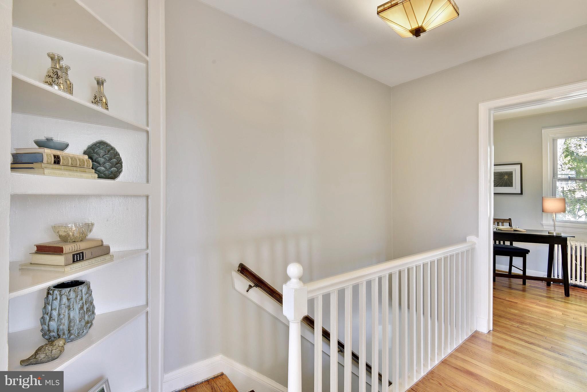 ROSEMONT PARK - Residential