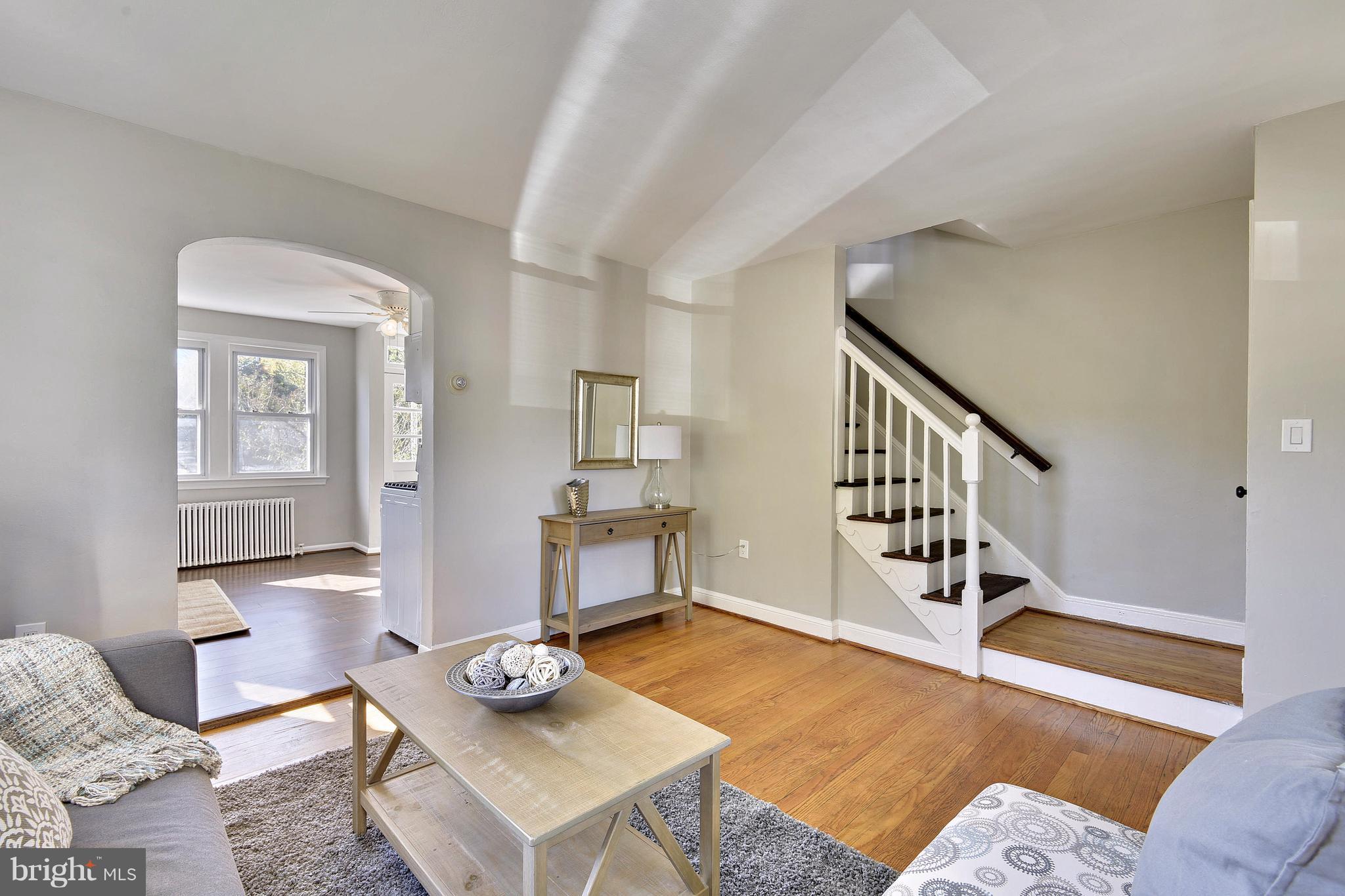 ROSEMONT PARK - Residential