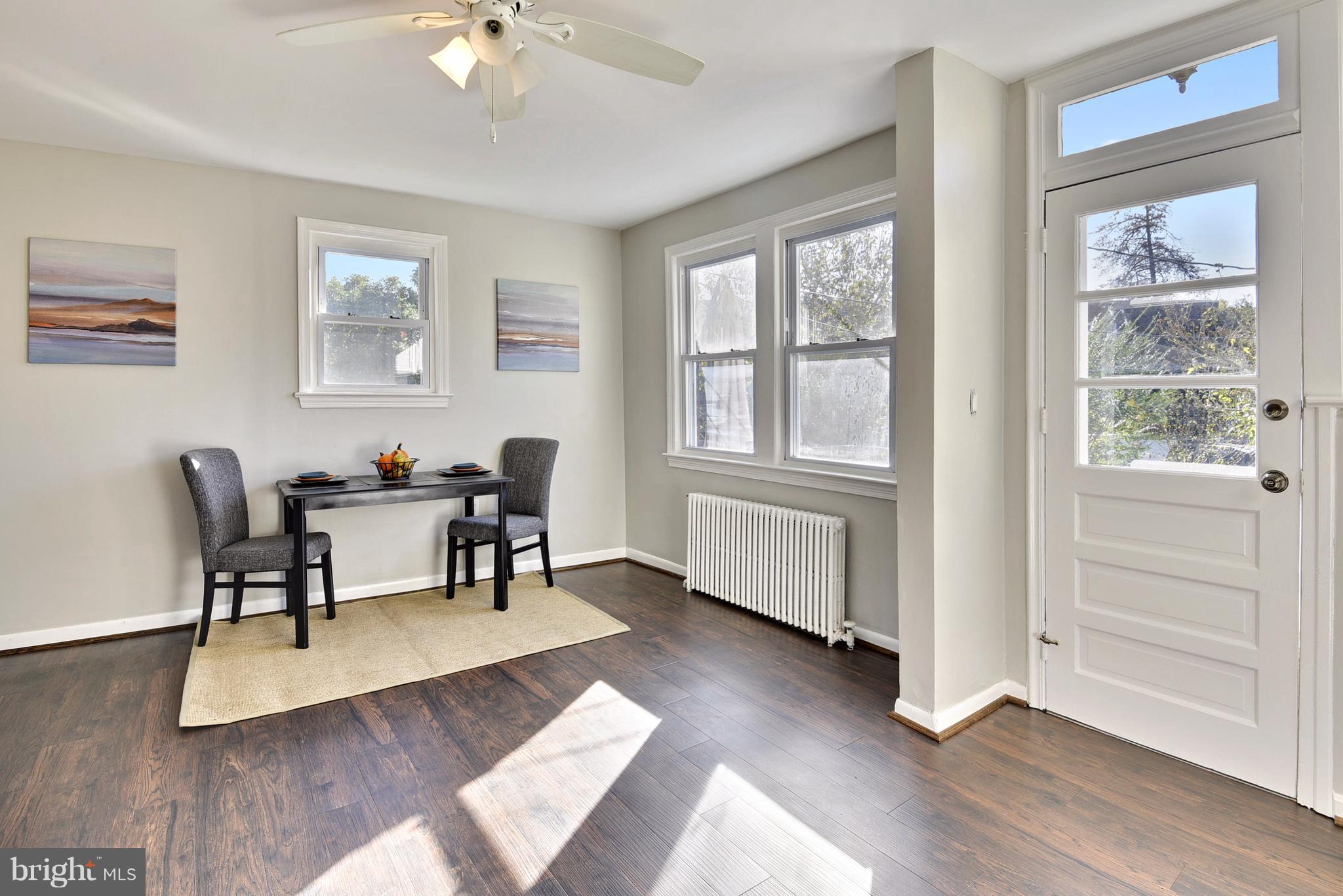 ROSEMONT PARK - Residential