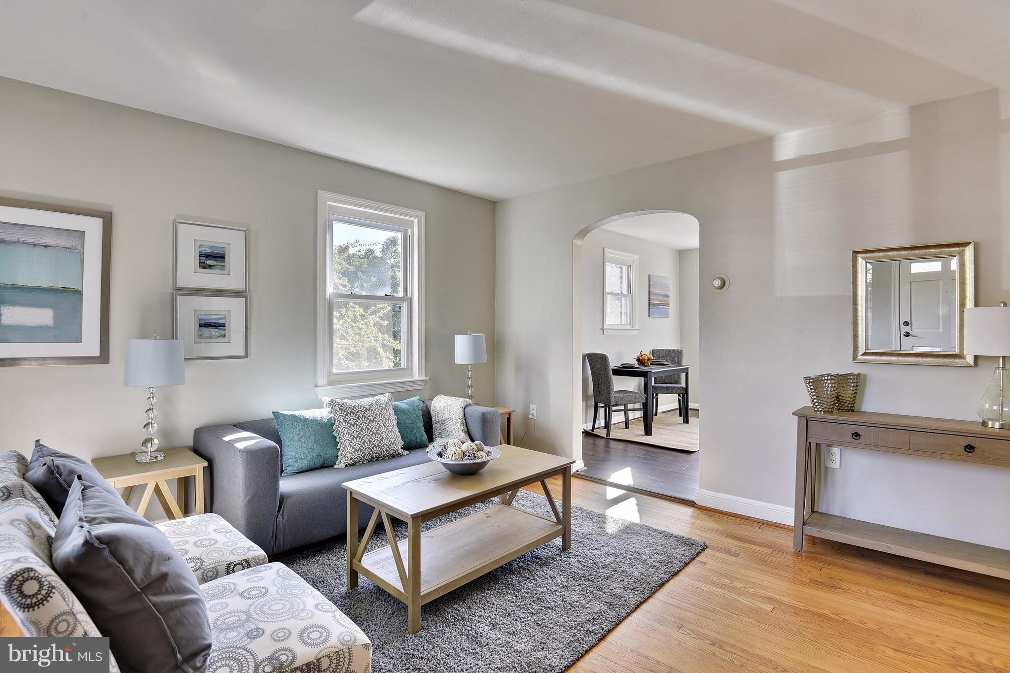 ROSEMONT PARK - Residential