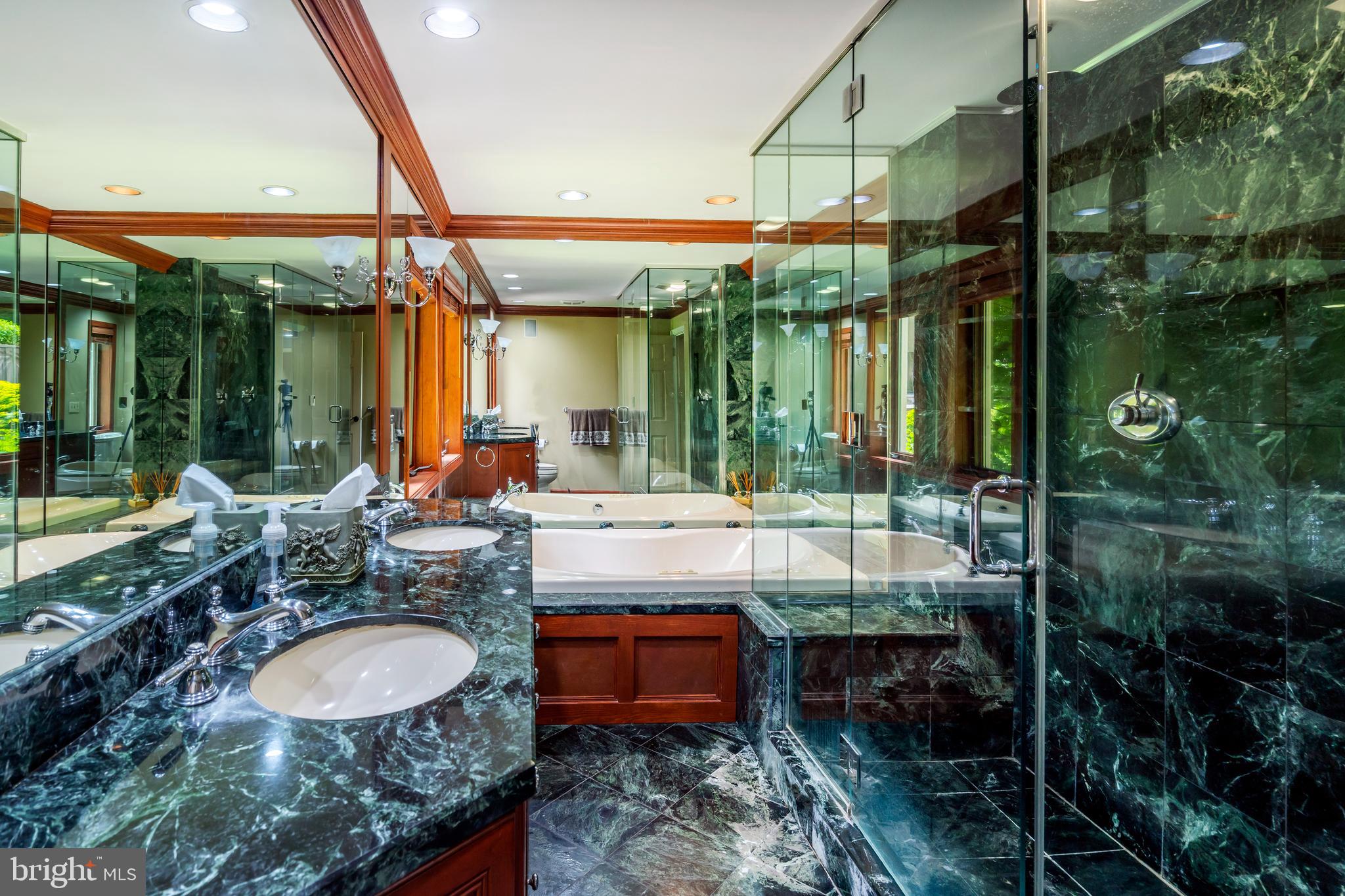 FORT WASHINGTON - Residential