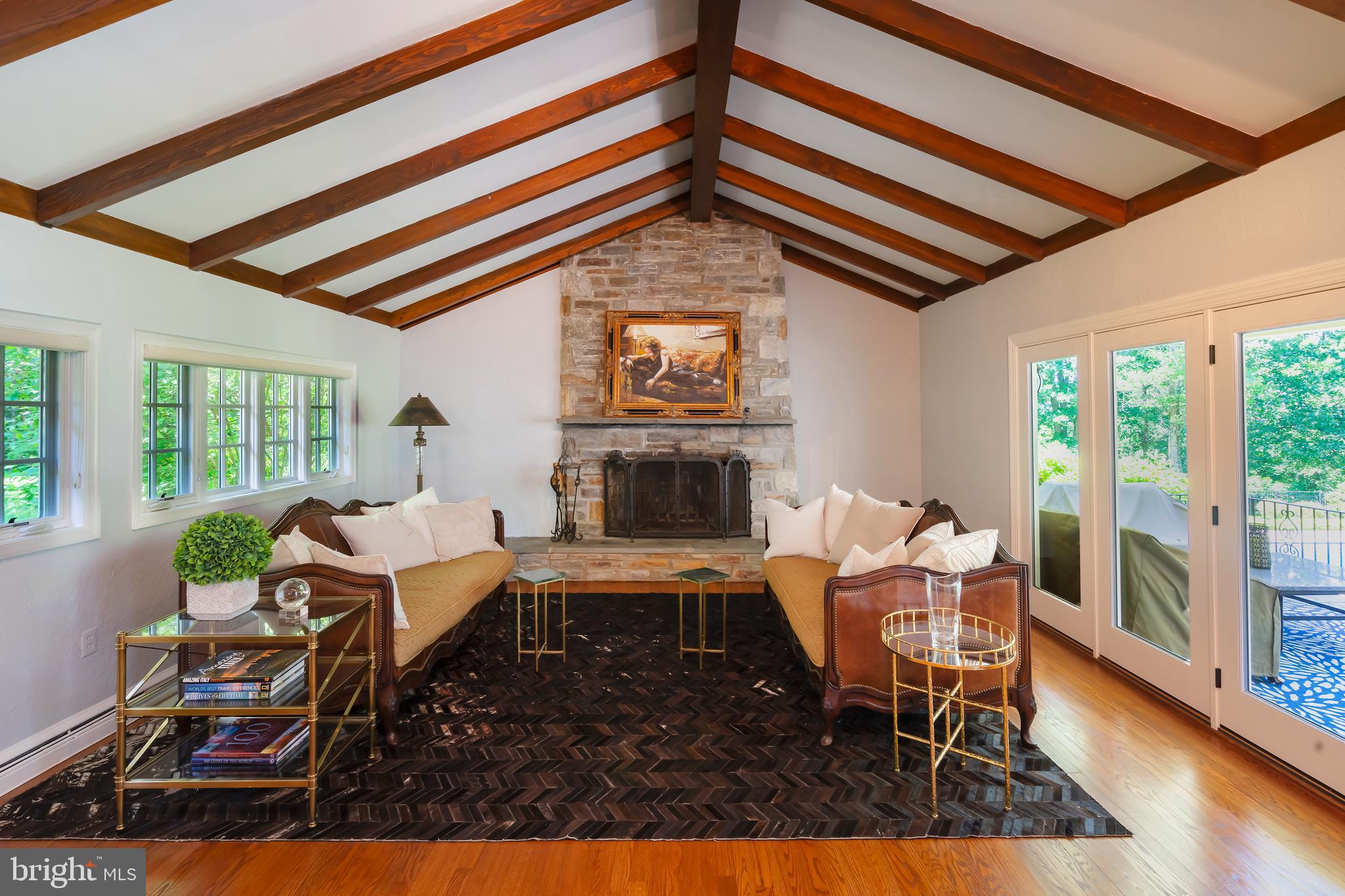 FORT WASHINGTON - Residential