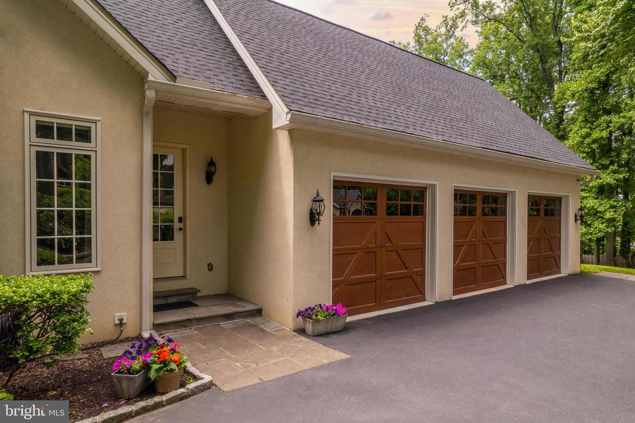 FORT WASHINGTON - Residential