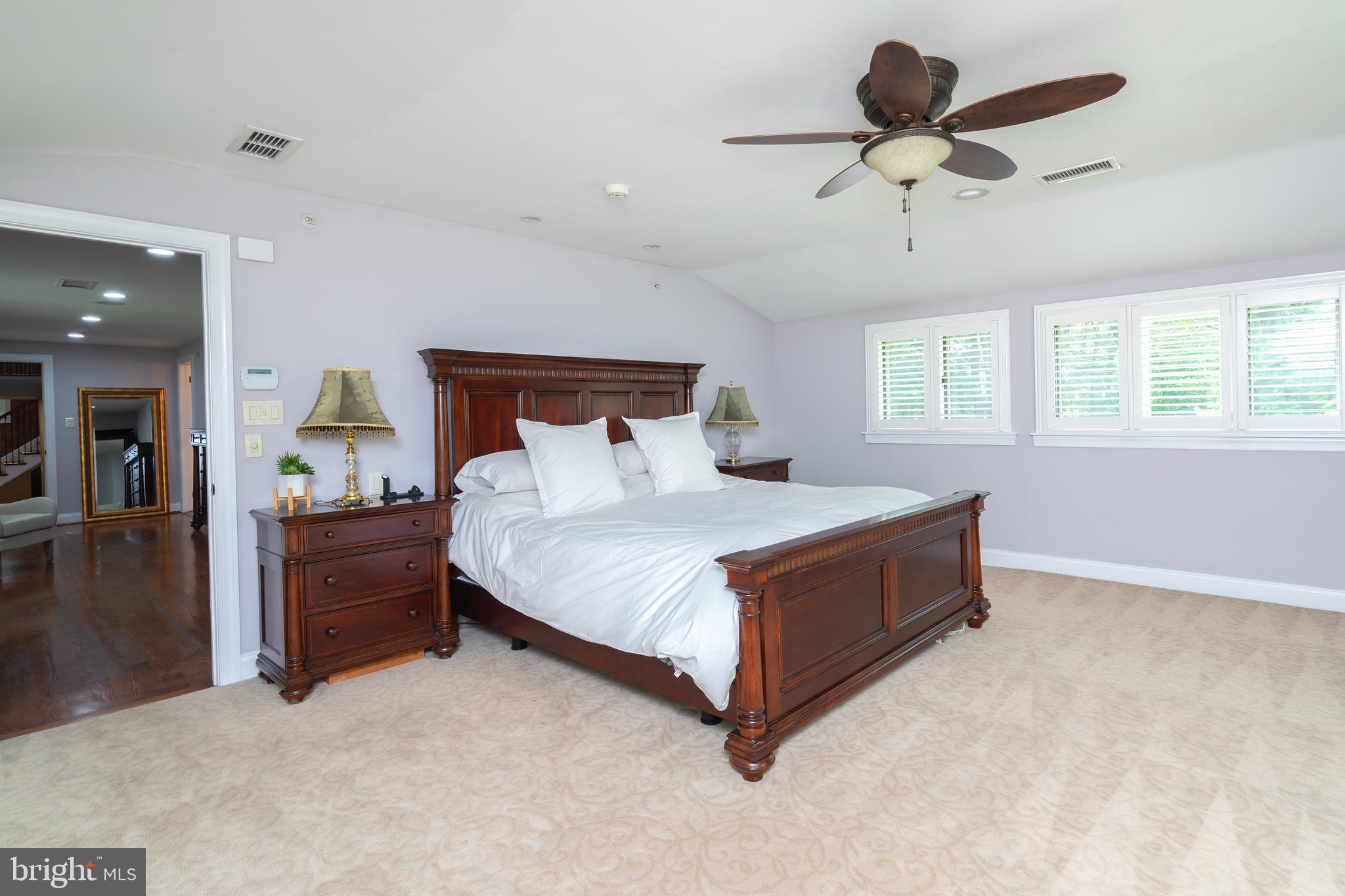 FORT WASHINGTON - Residential