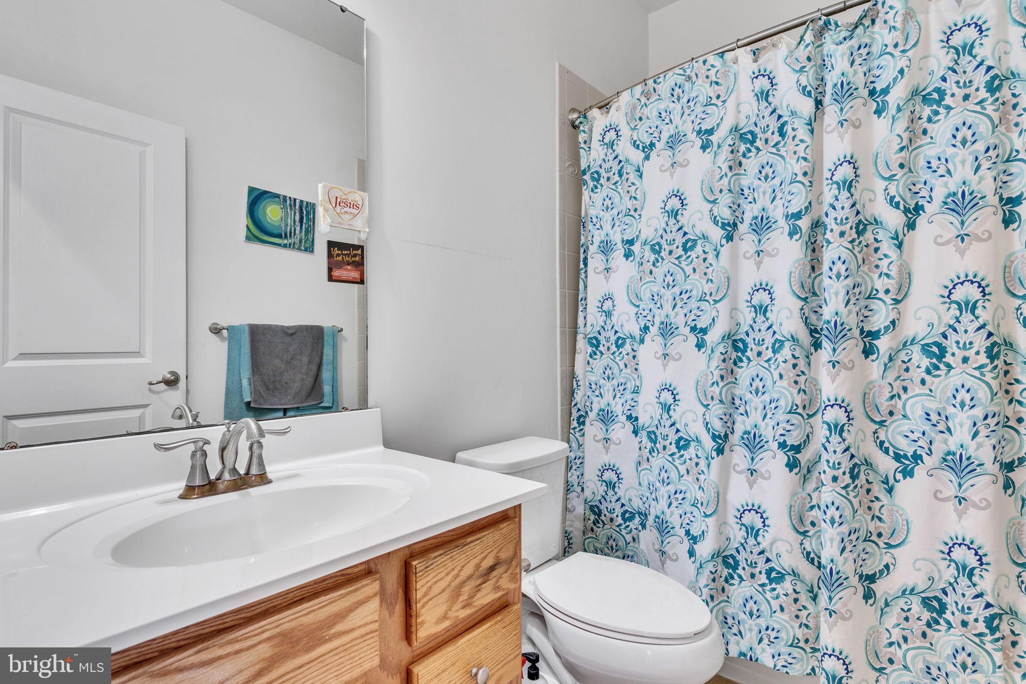 THE PARK AT ADDISON METRO - Residential