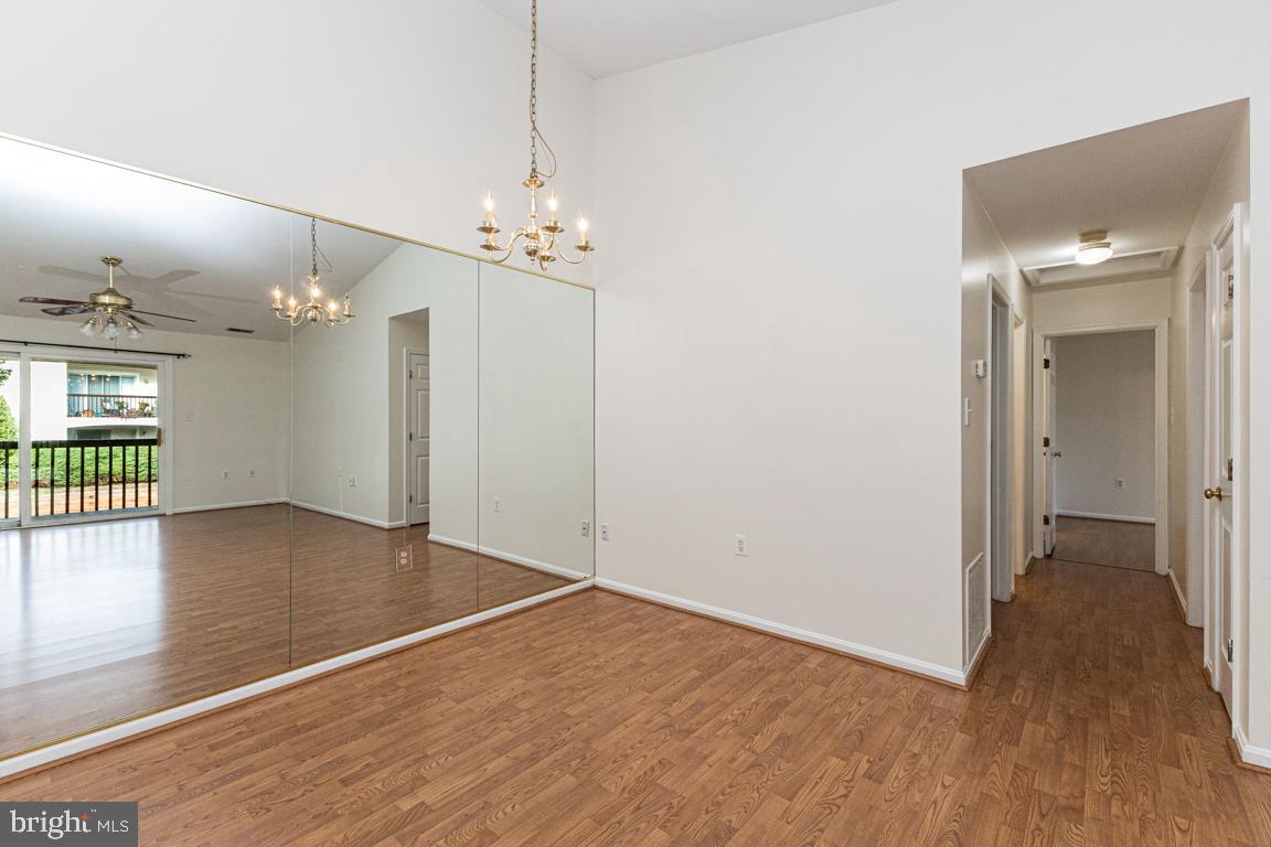 ROLLING OAKS - Residential Lease