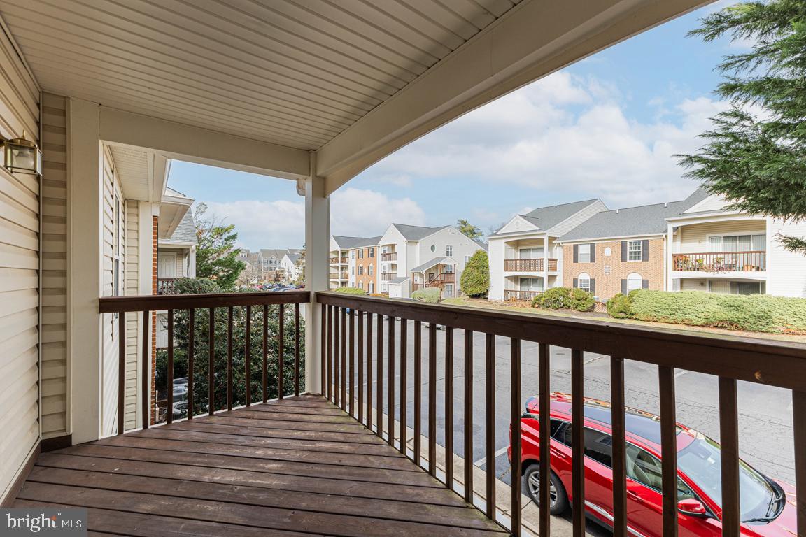 ROLLING OAKS - Residential Lease