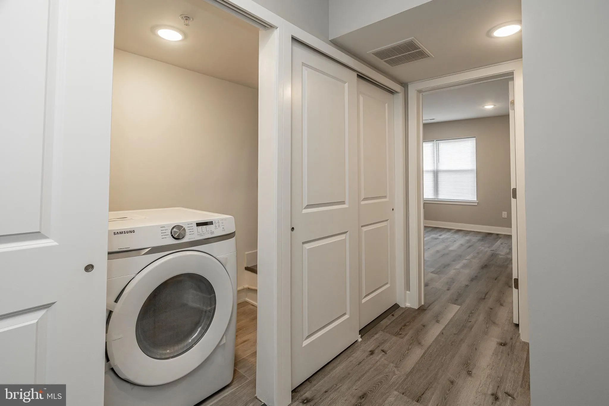 Philadelphia, Pennsylvania 19104, United States, 3 Bedrooms Bedrooms, ,3 BathroomsBathrooms,Residential,Active,79611