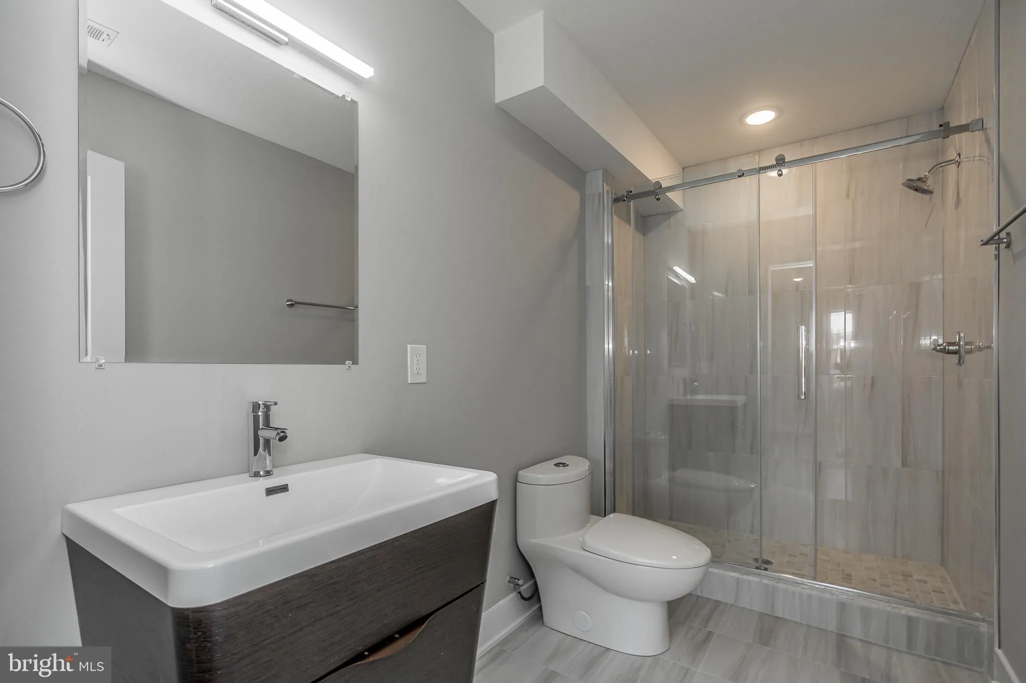 Philadelphia, Pennsylvania 19104, United States, 3 Bedrooms Bedrooms, ,3 BathroomsBathrooms,Residential,Active,79611