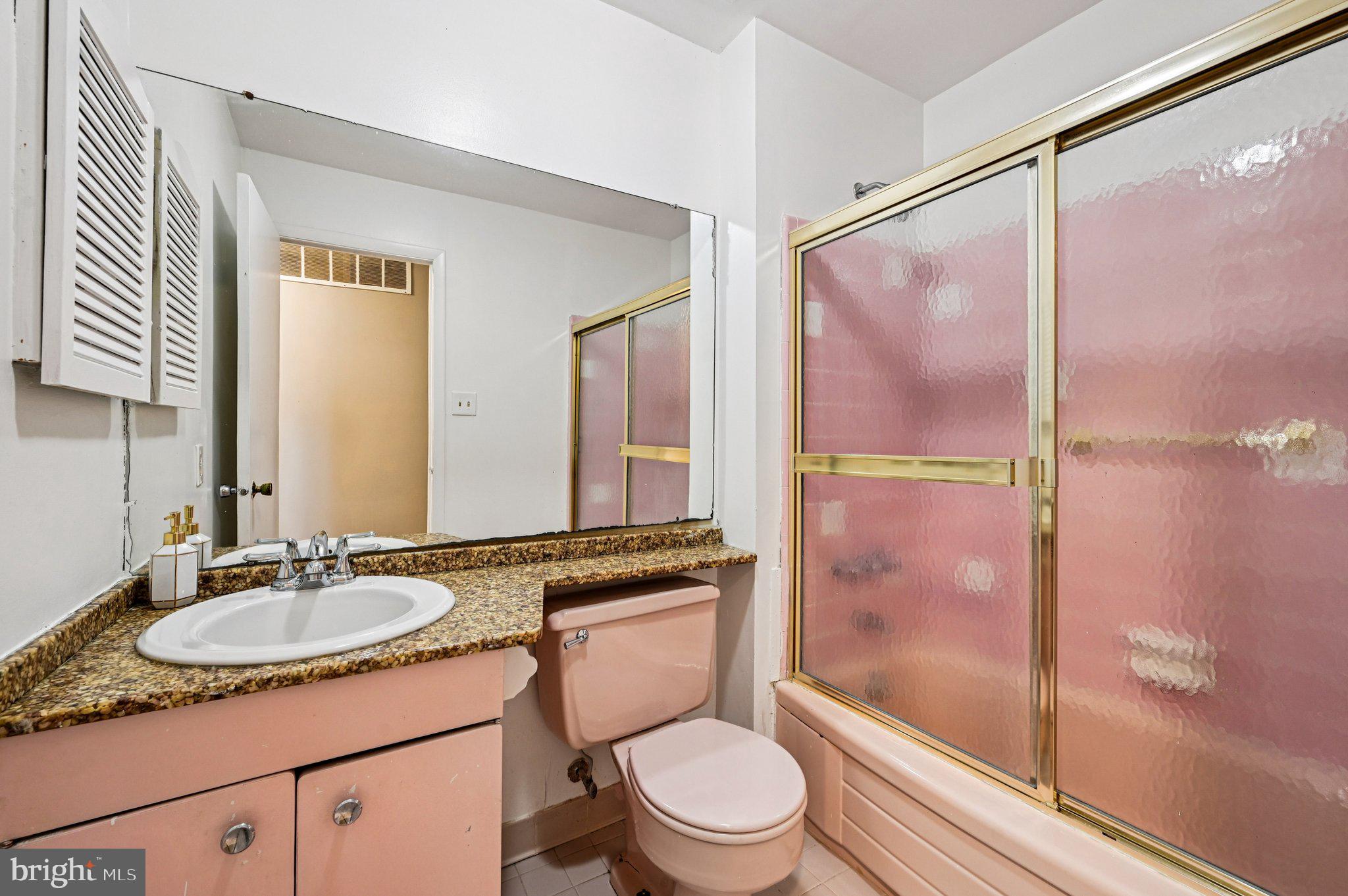 LAYDON PARK - Residential