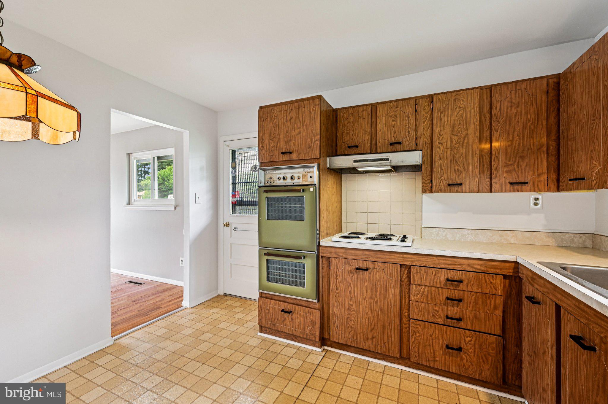 LAYDON PARK - Residential