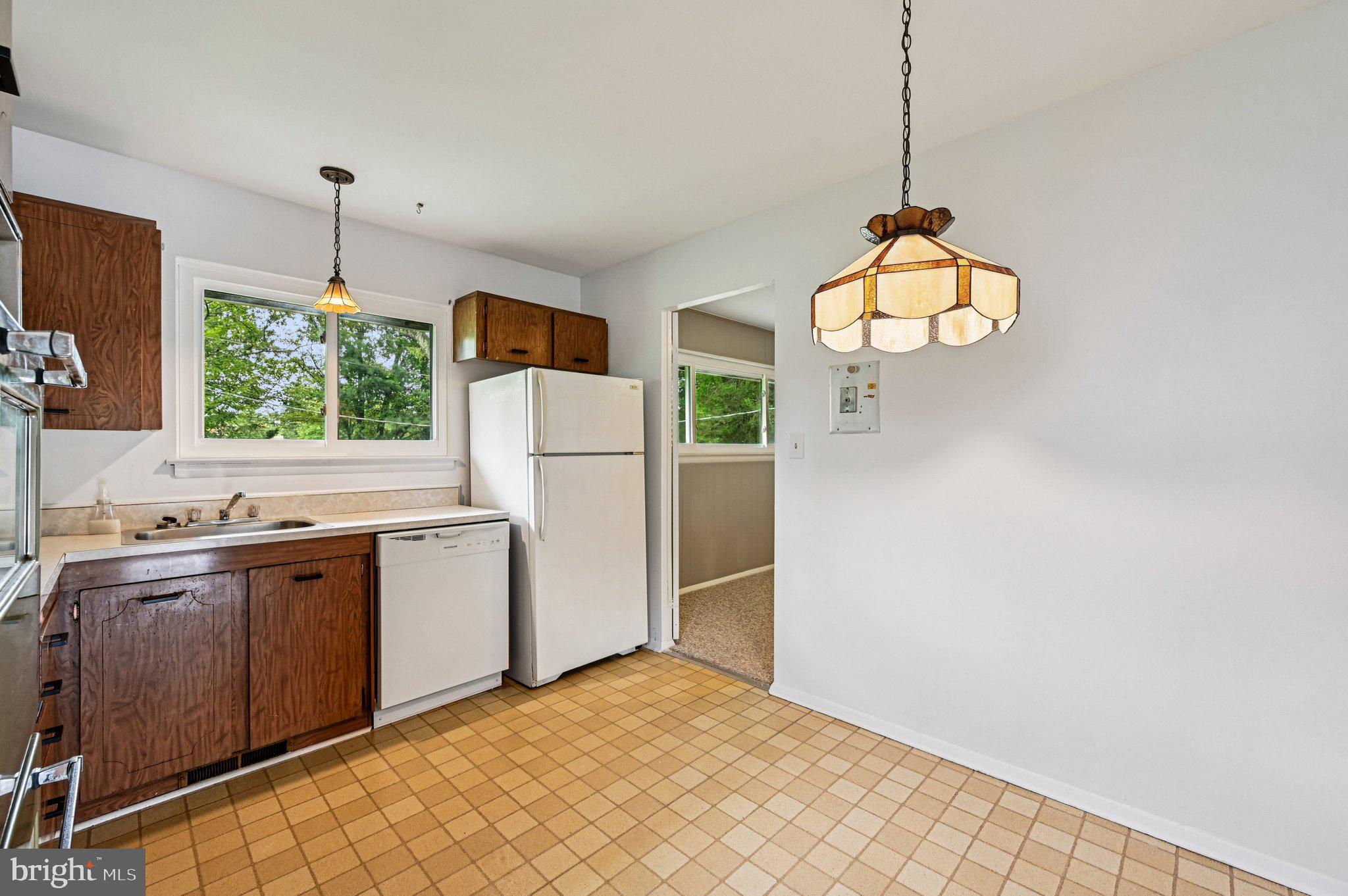 LAYDON PARK - Residential