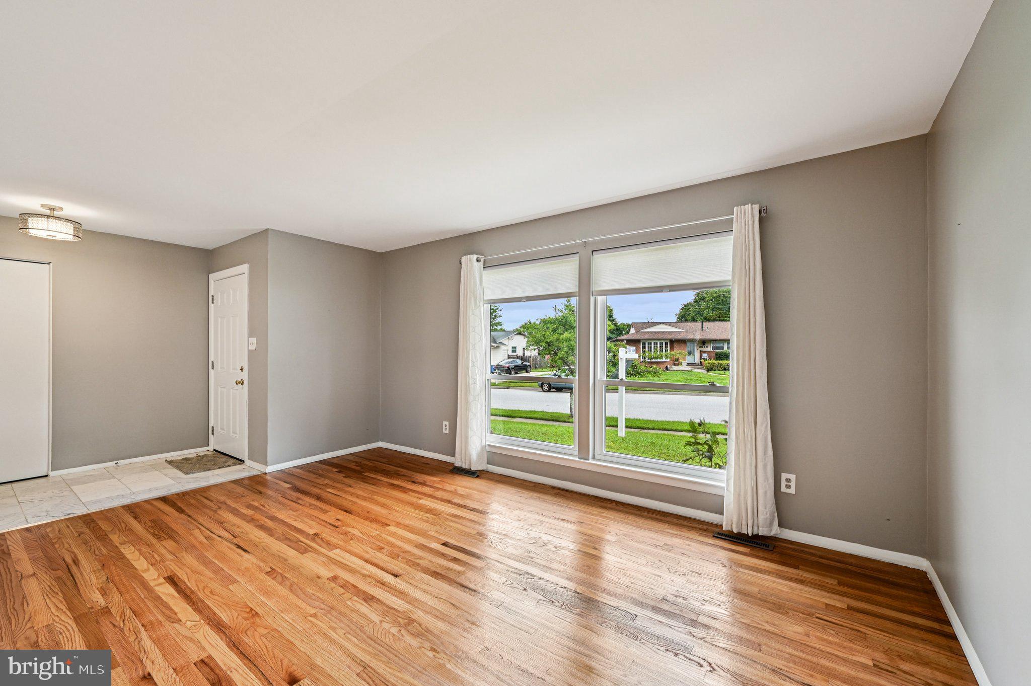 LAYDON PARK - Residential