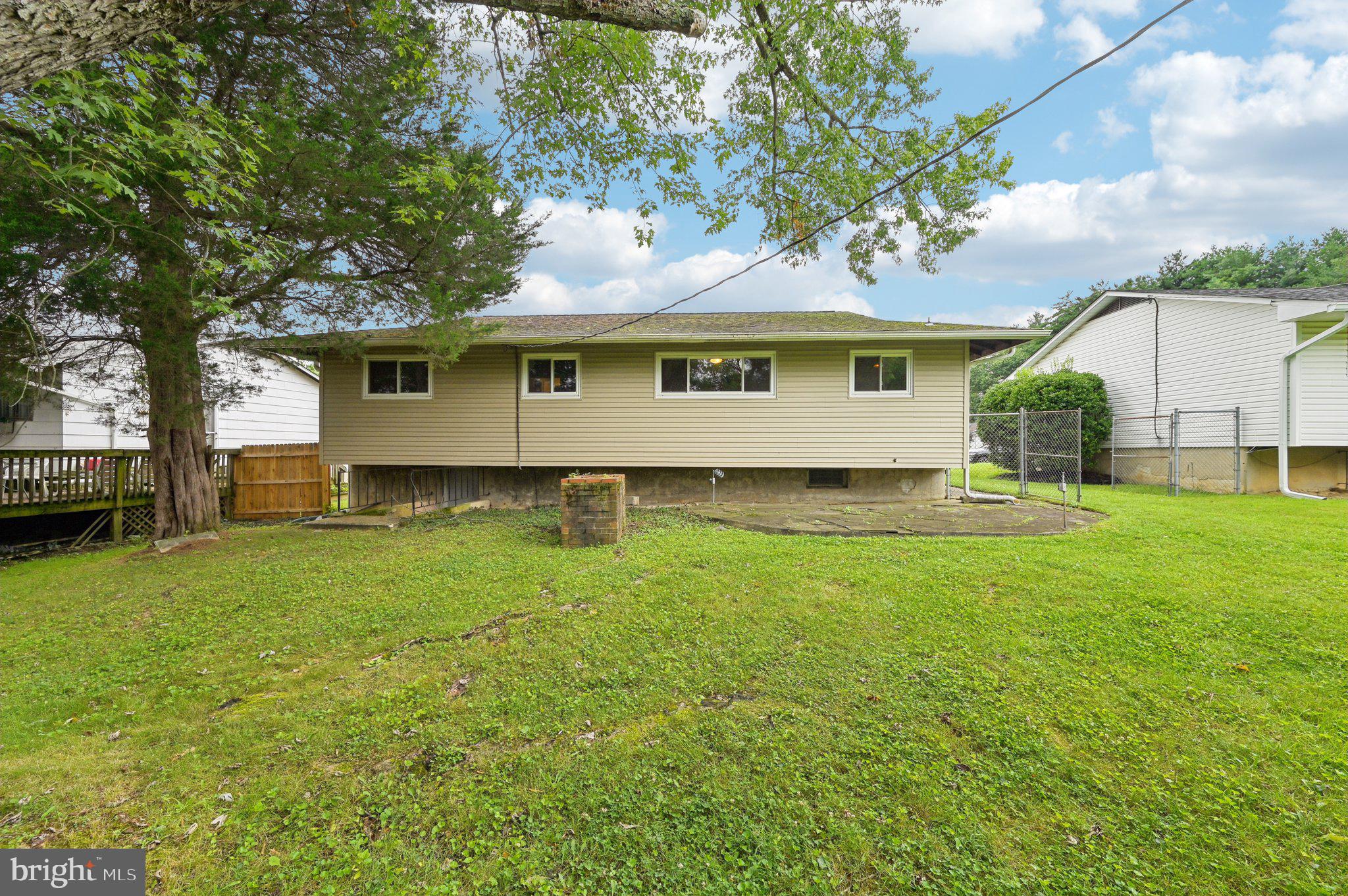 LAYDON PARK - Residential