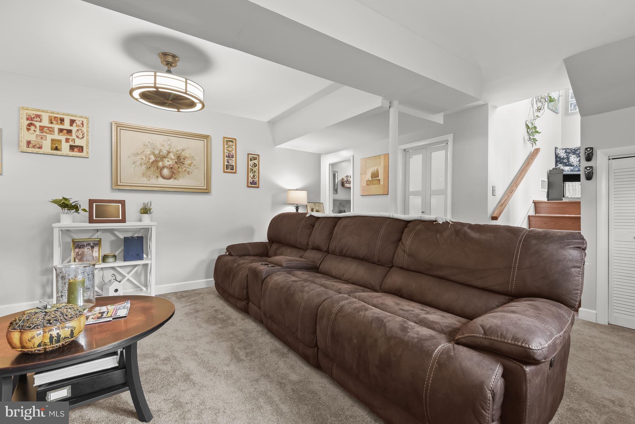 HIGH RIDGE PARK - Residential