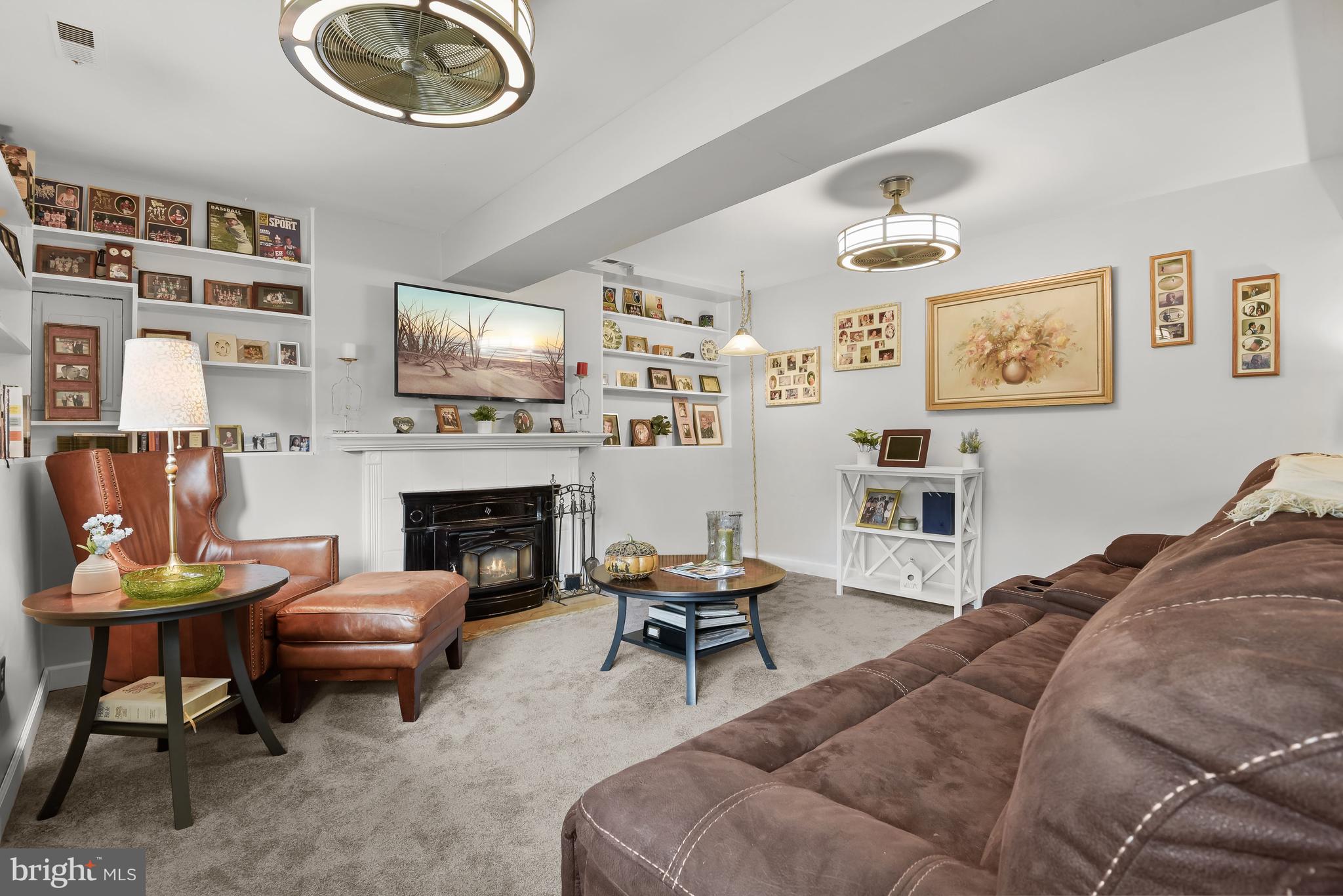 HIGH RIDGE PARK - Residential