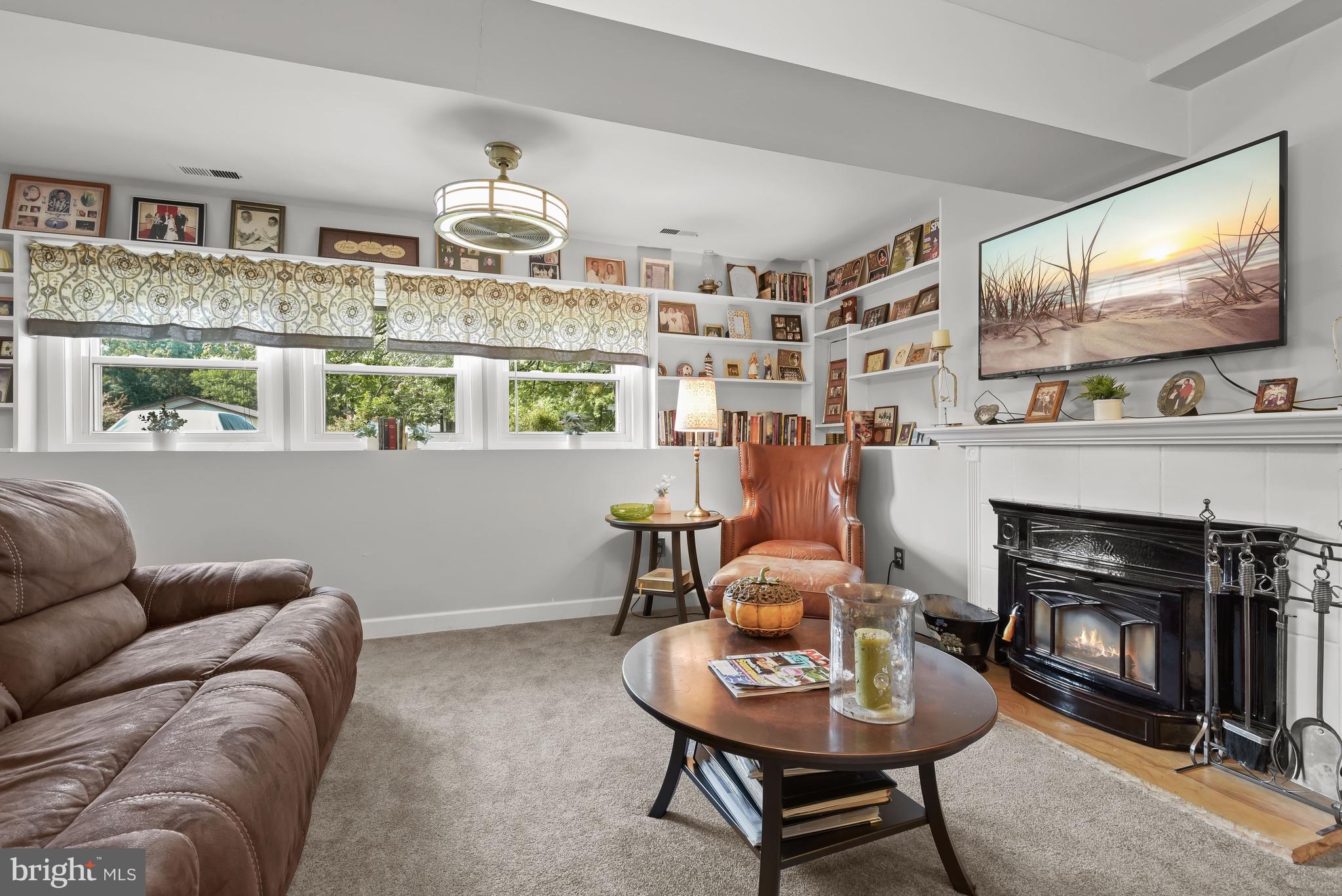 HIGH RIDGE PARK - Residential