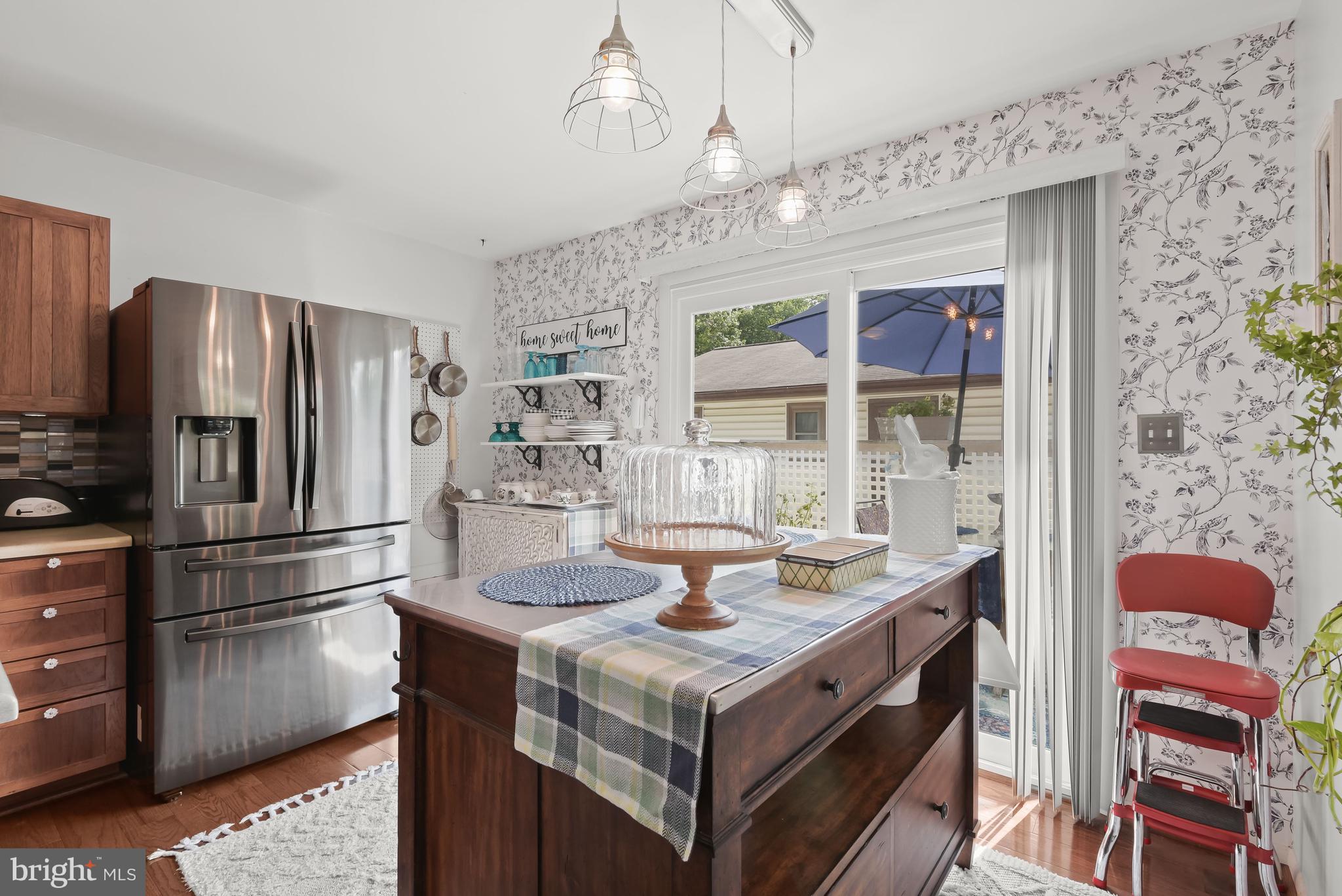 HIGH RIDGE PARK - Residential