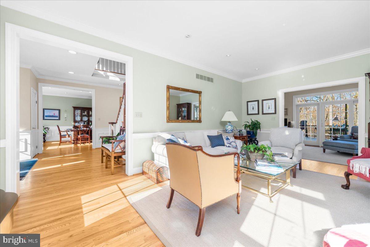 WATERGLEN - Residential