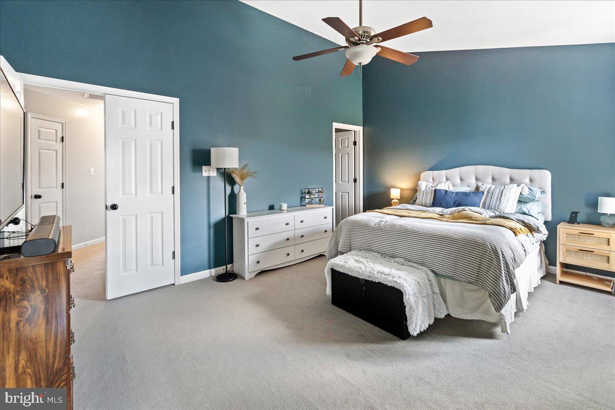 WELLINGTON TRACE - Residential