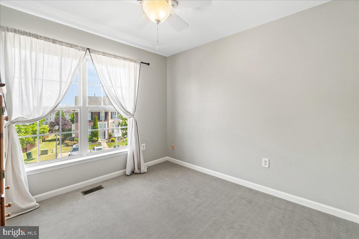 WELLINGTON TRACE - Residential