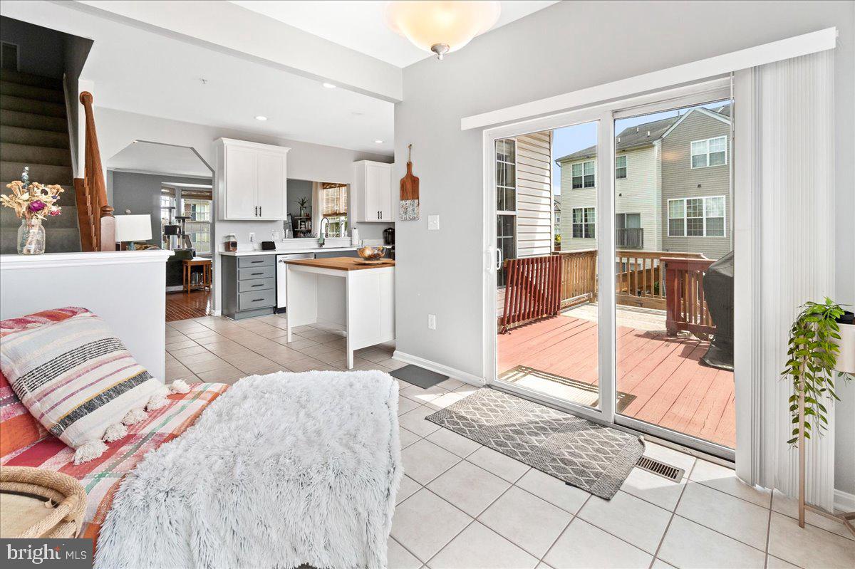 WELLINGTON TRACE - Residential