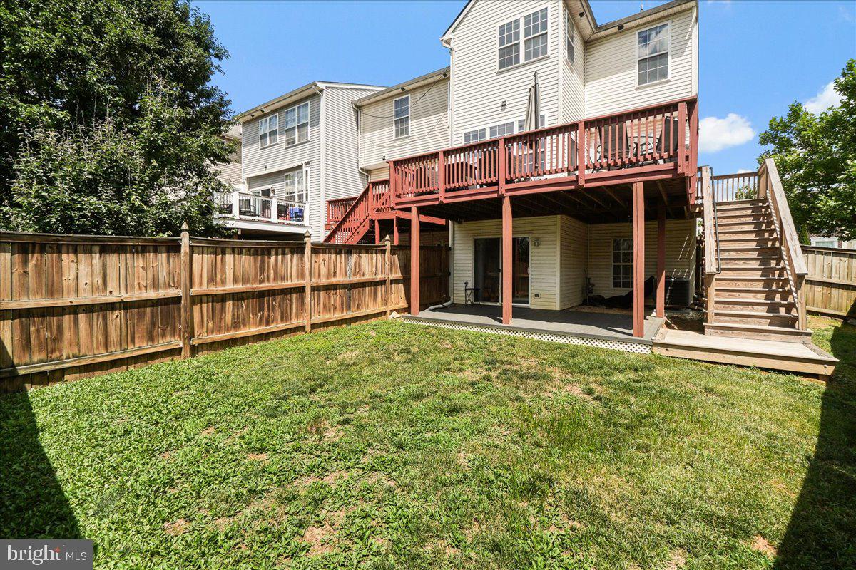 WELLINGTON TRACE - Residential