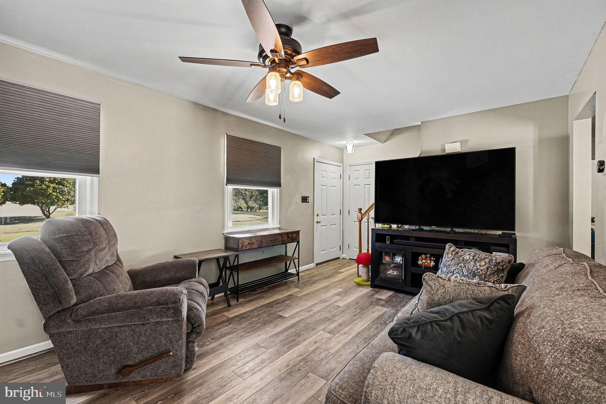 PERRYVILLE - Residential