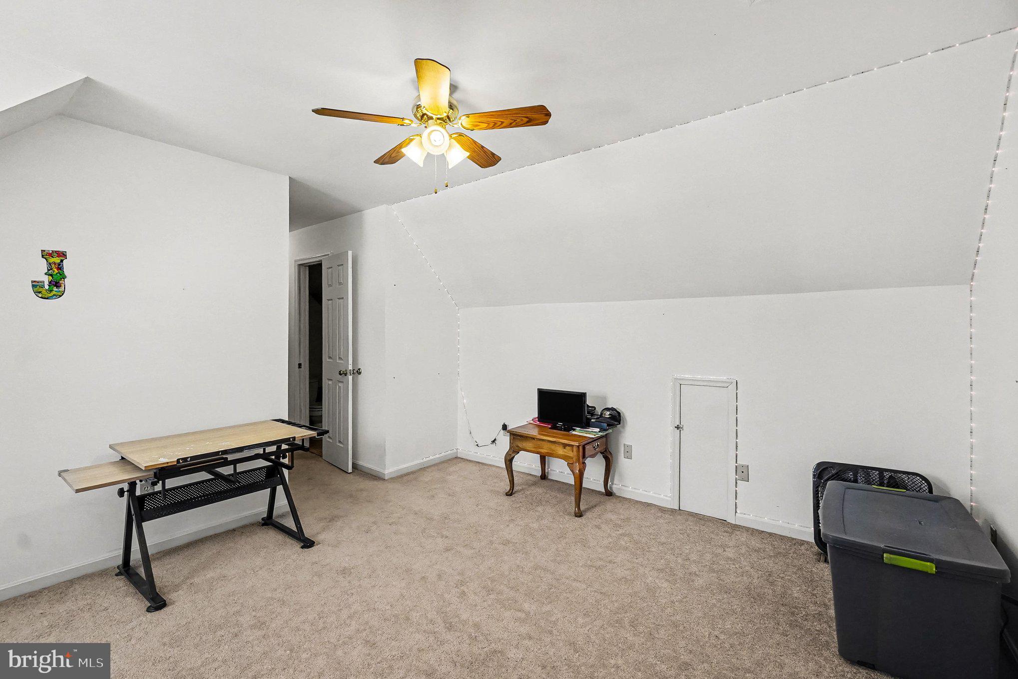 PERRYVILLE - Residential