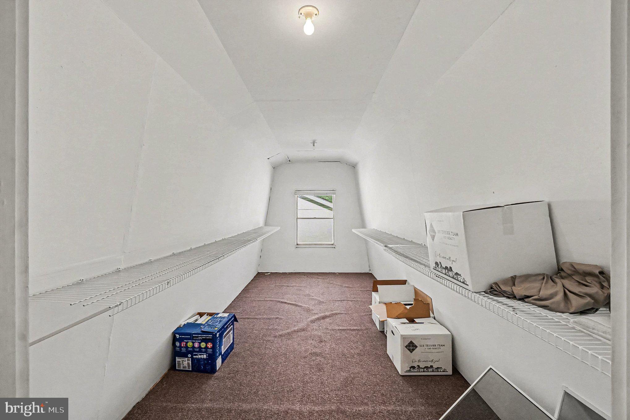 PERRYVILLE - Residential