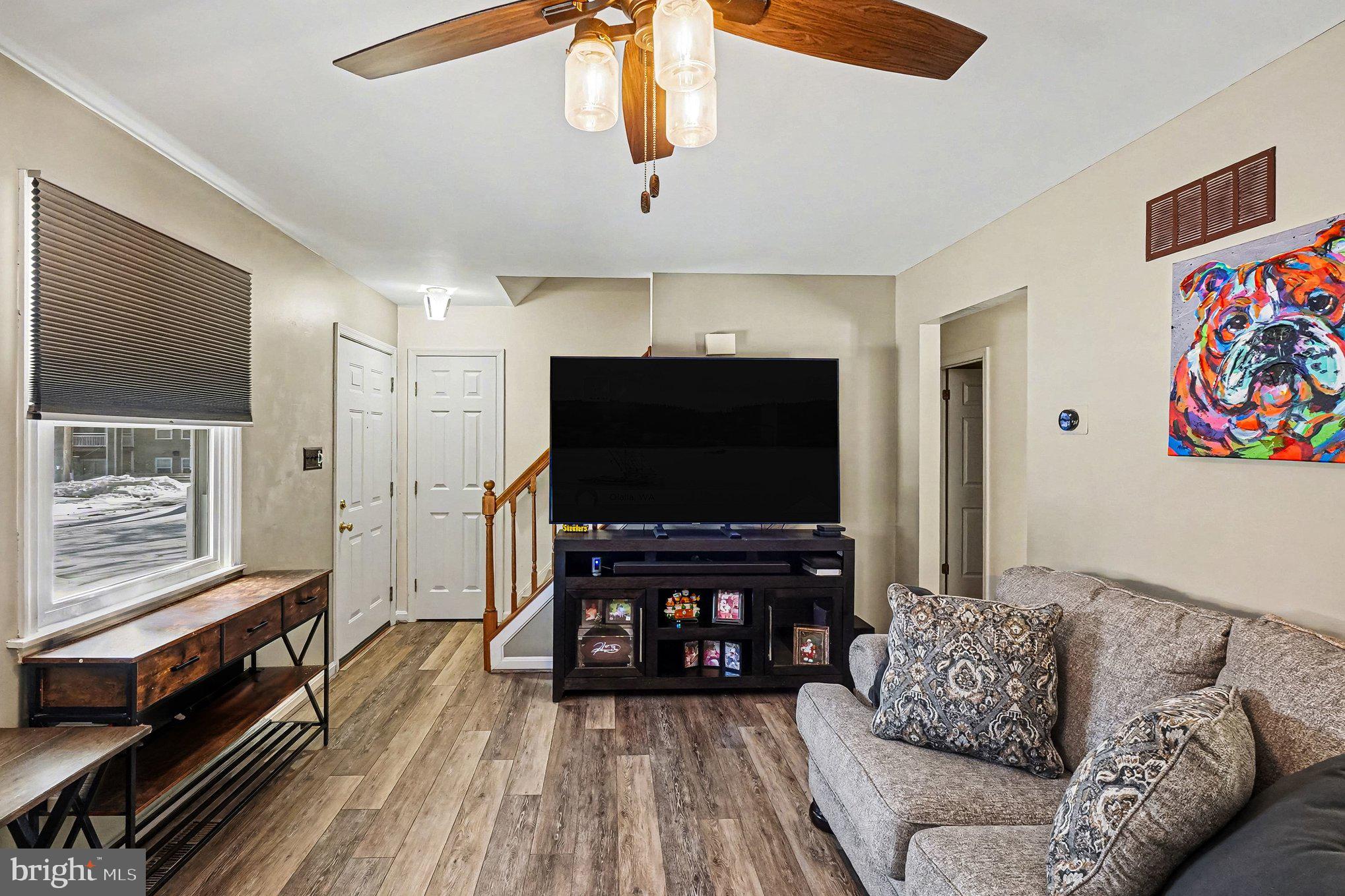 PERRYVILLE - Residential