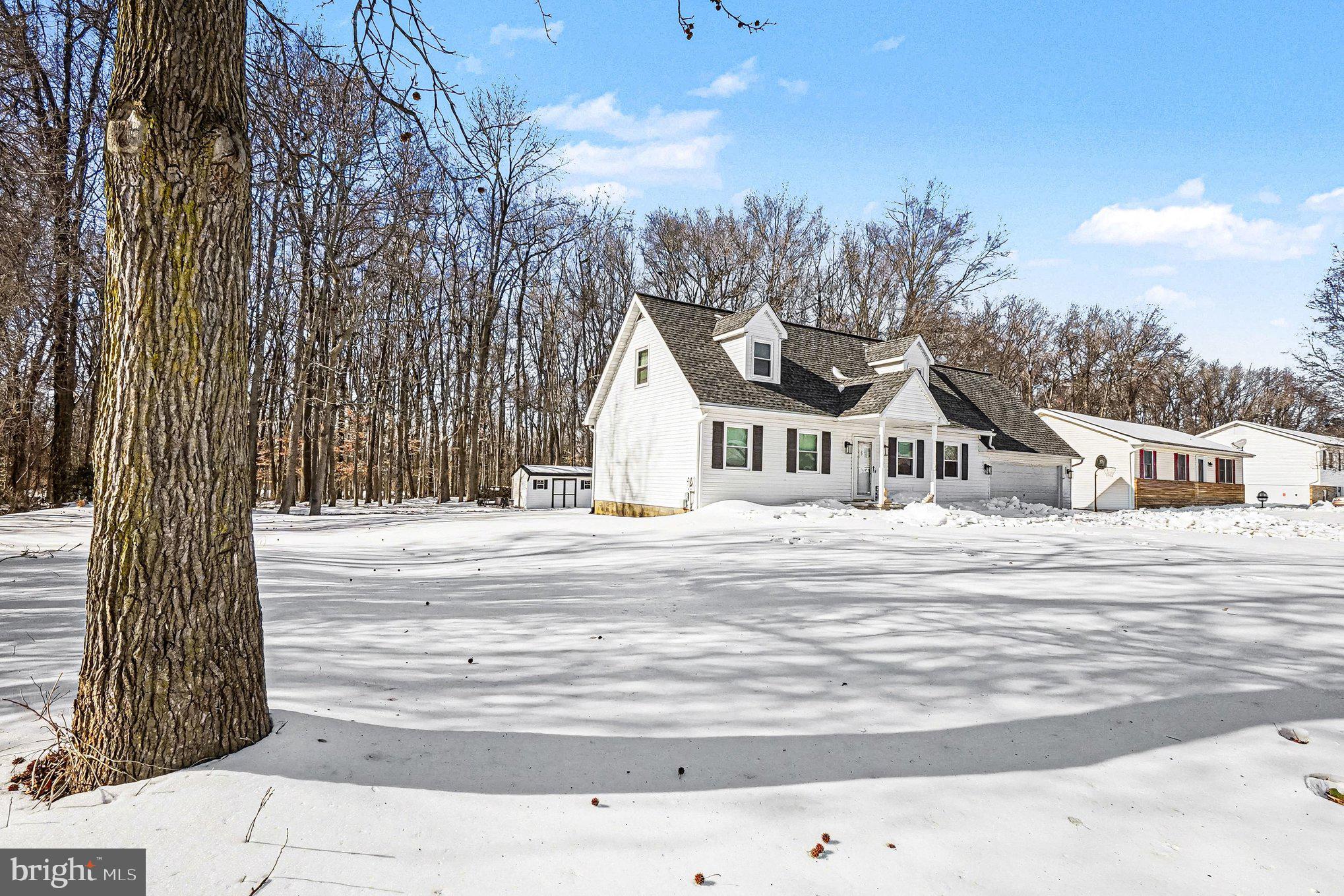 PERRYVILLE - Residential