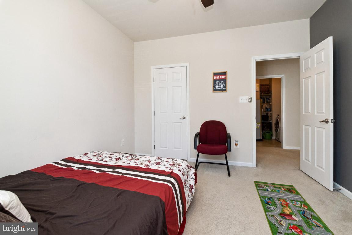 RED OAK CROSSING - Residential