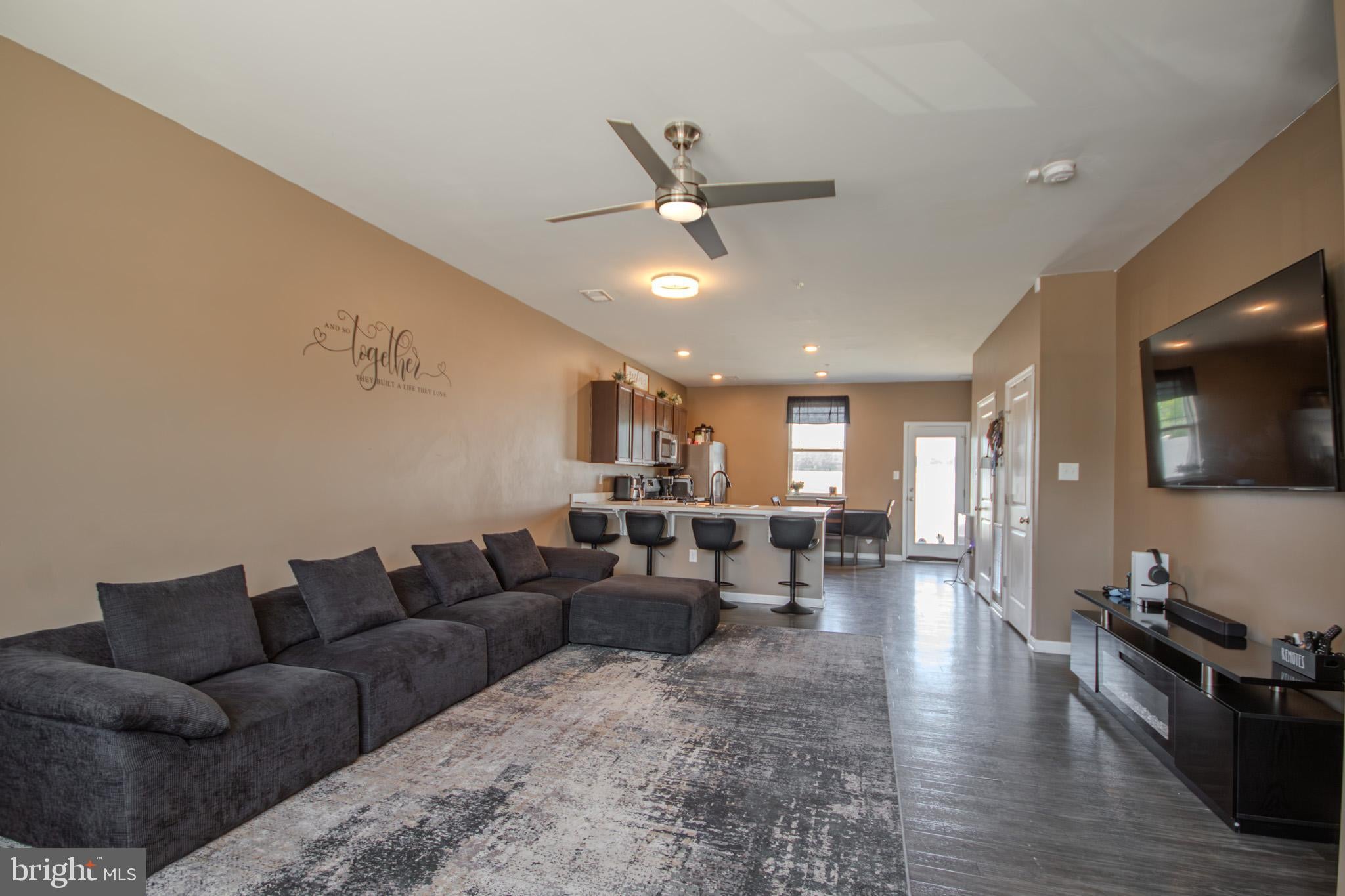 444 CREEKBED CIRCLE