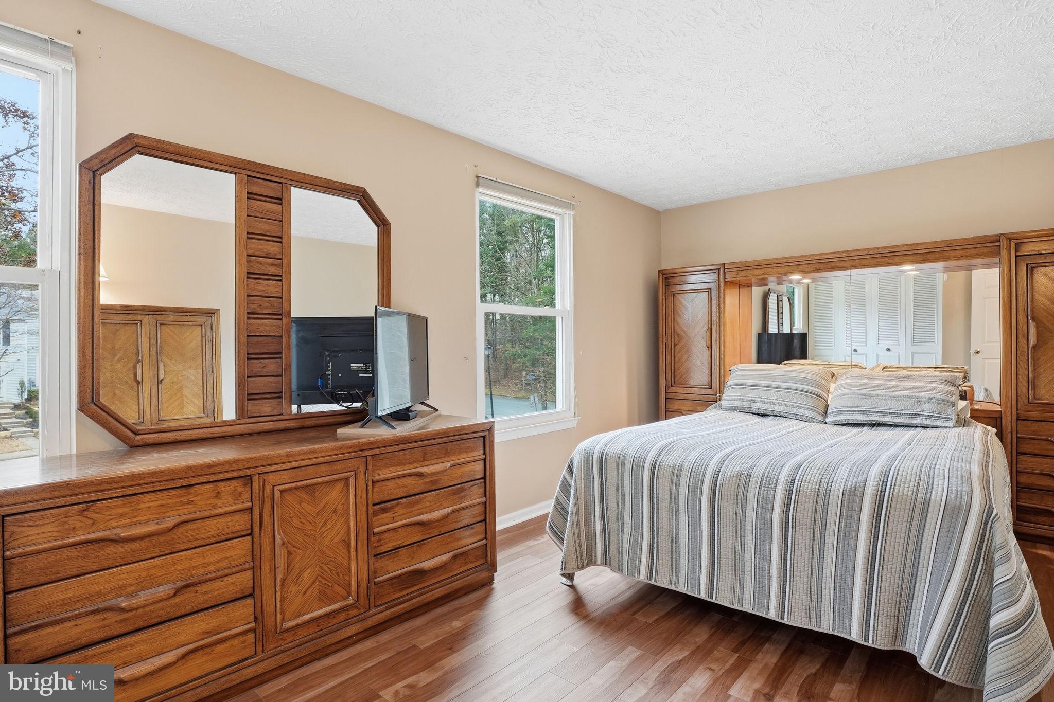 ULMSTEAD GARDENS - Residential