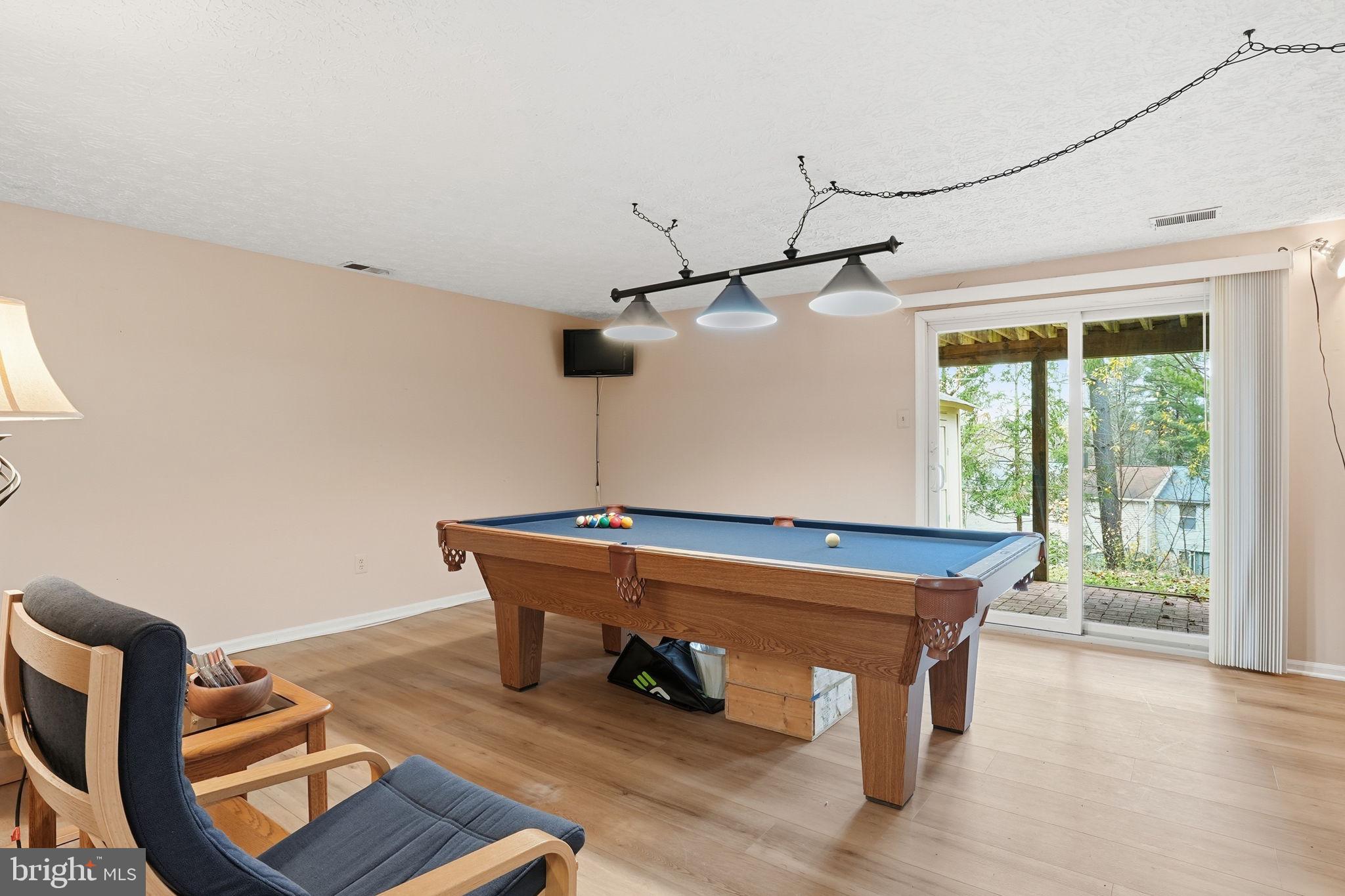 ULMSTEAD GARDENS - Residential