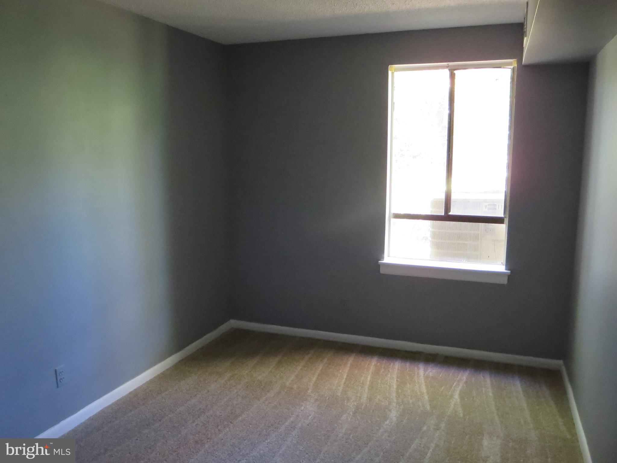 RESTON - Residential Lease