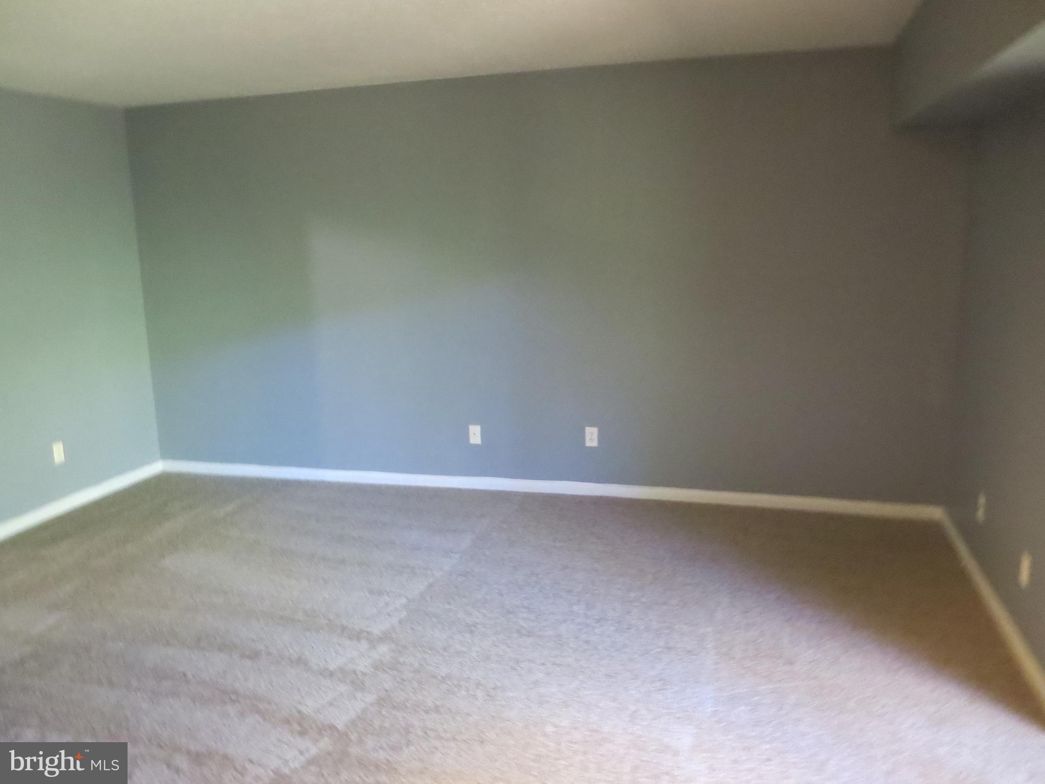 RESTON - Residential Lease