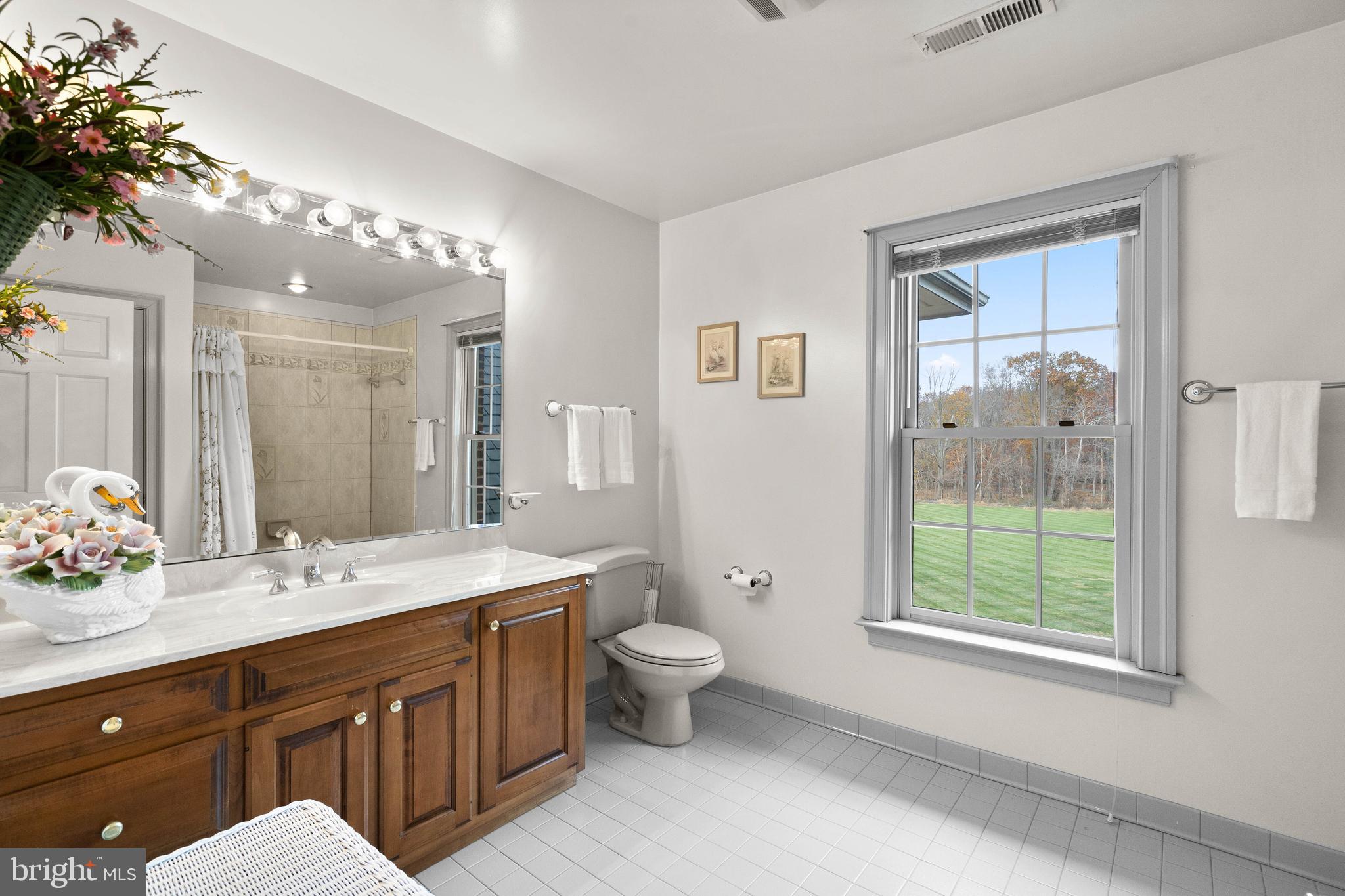 CHESWICK - Residential