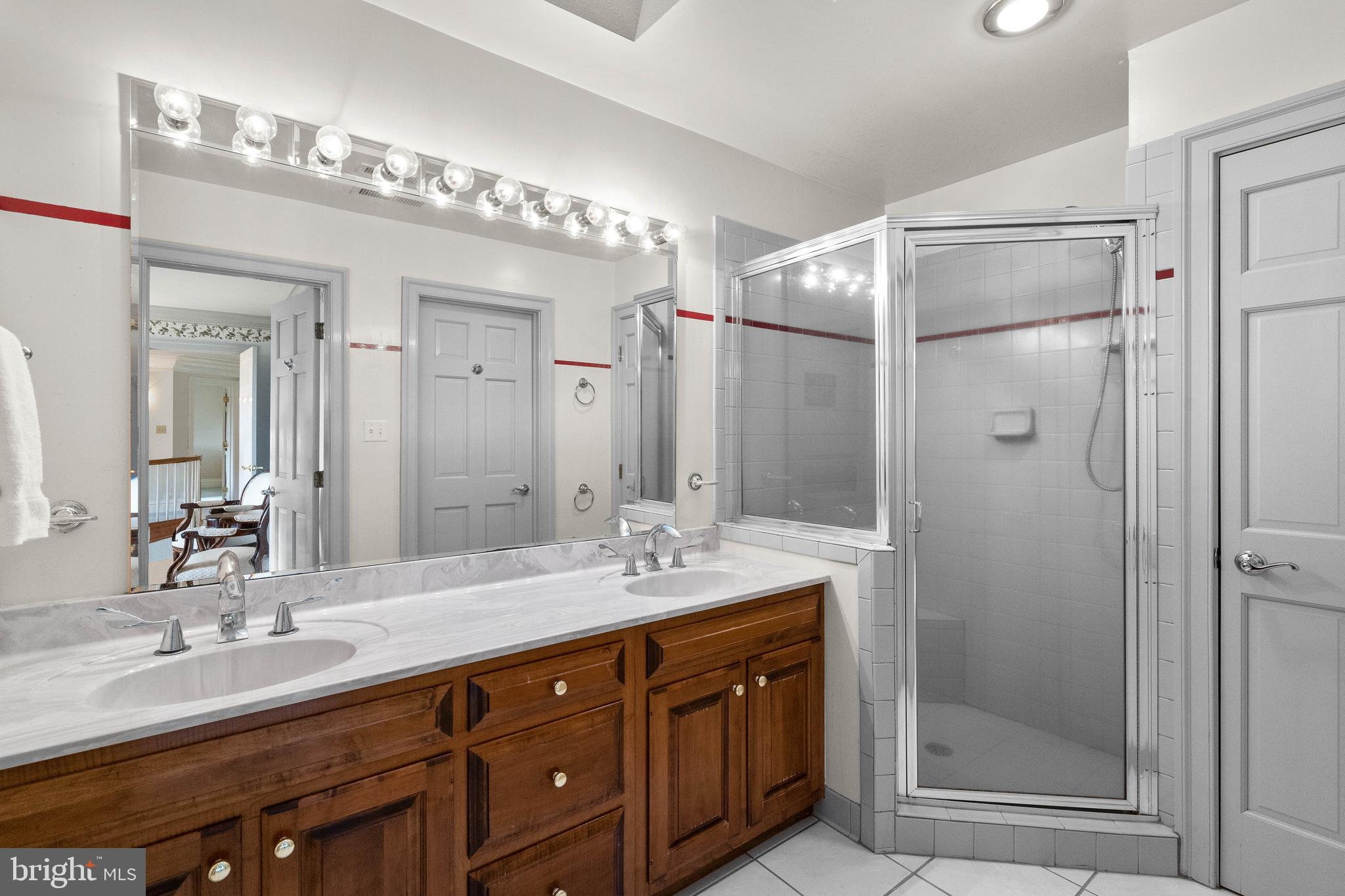 CHESWICK - Residential