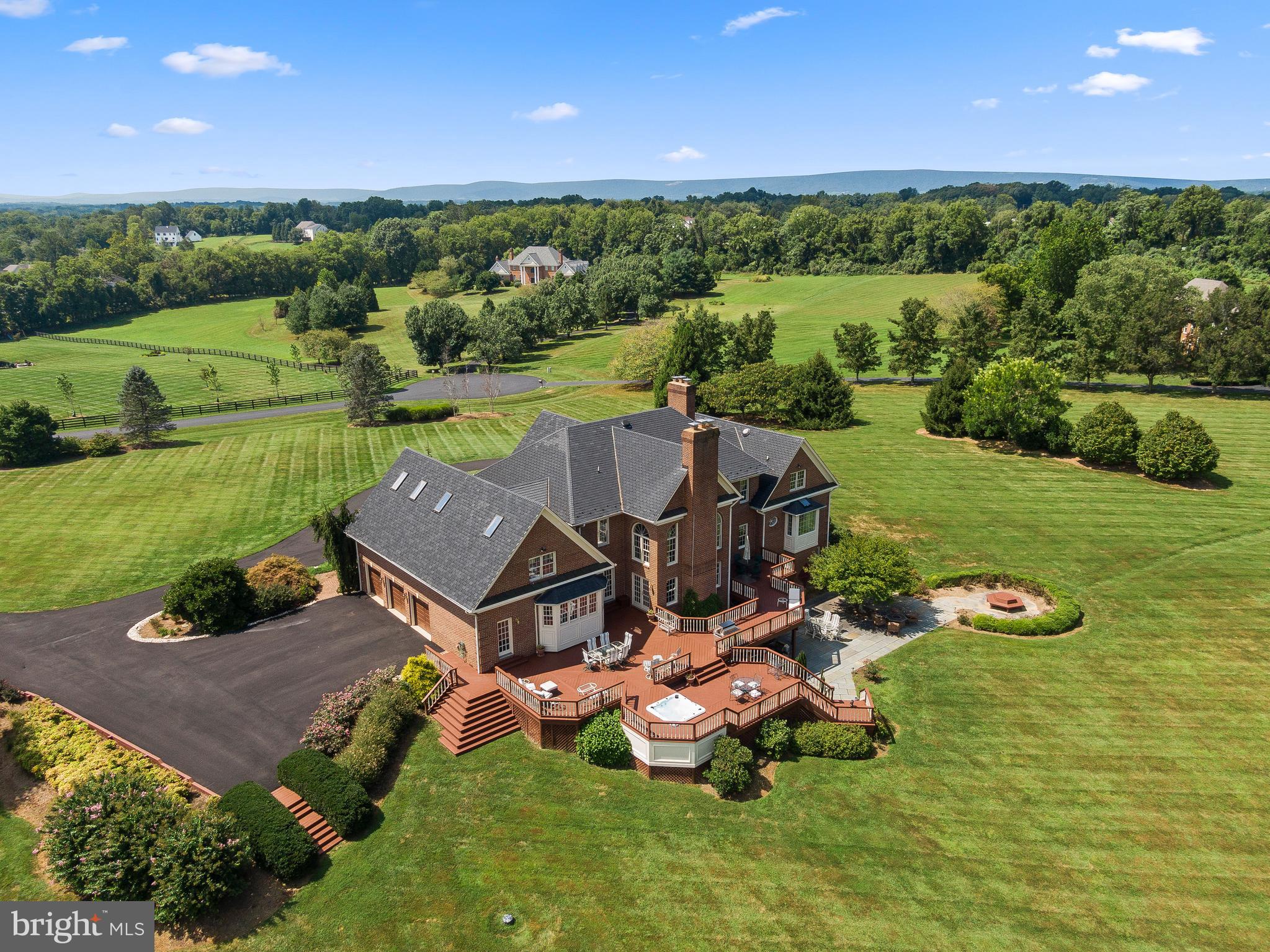 CHESWICK - Residential