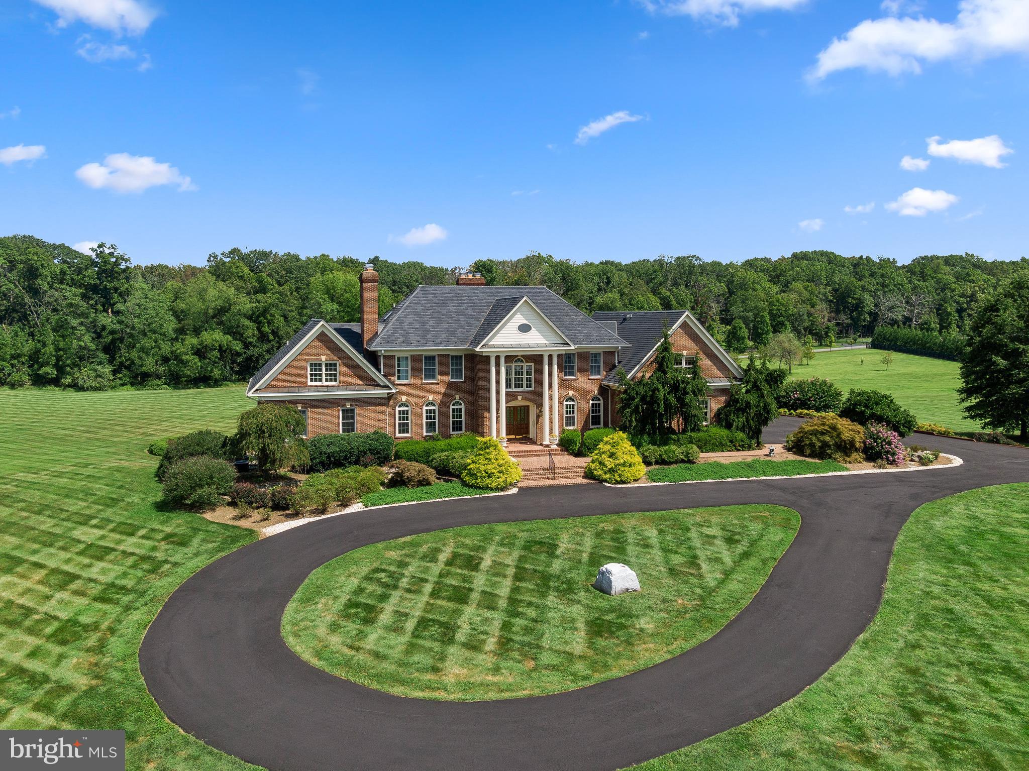 CHESWICK - Residential